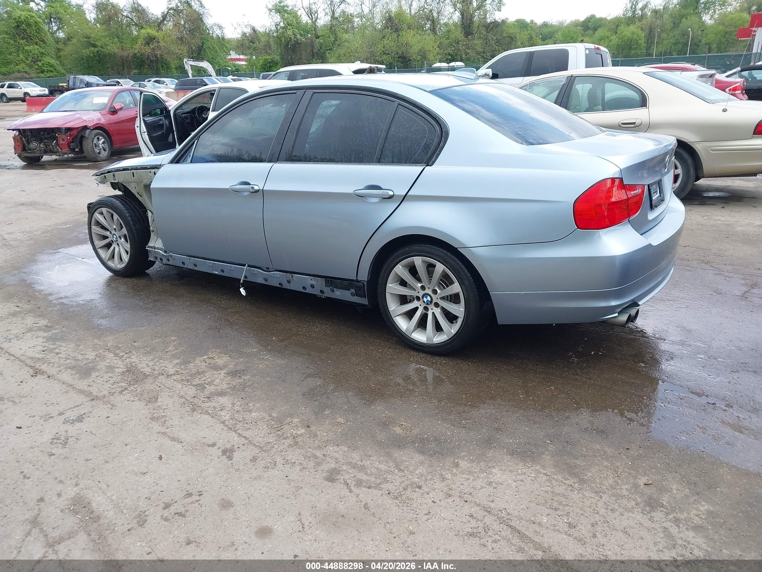 2011 Bmw 328i Xdrive Light Blue vin: WBAPK5C5XBA659517