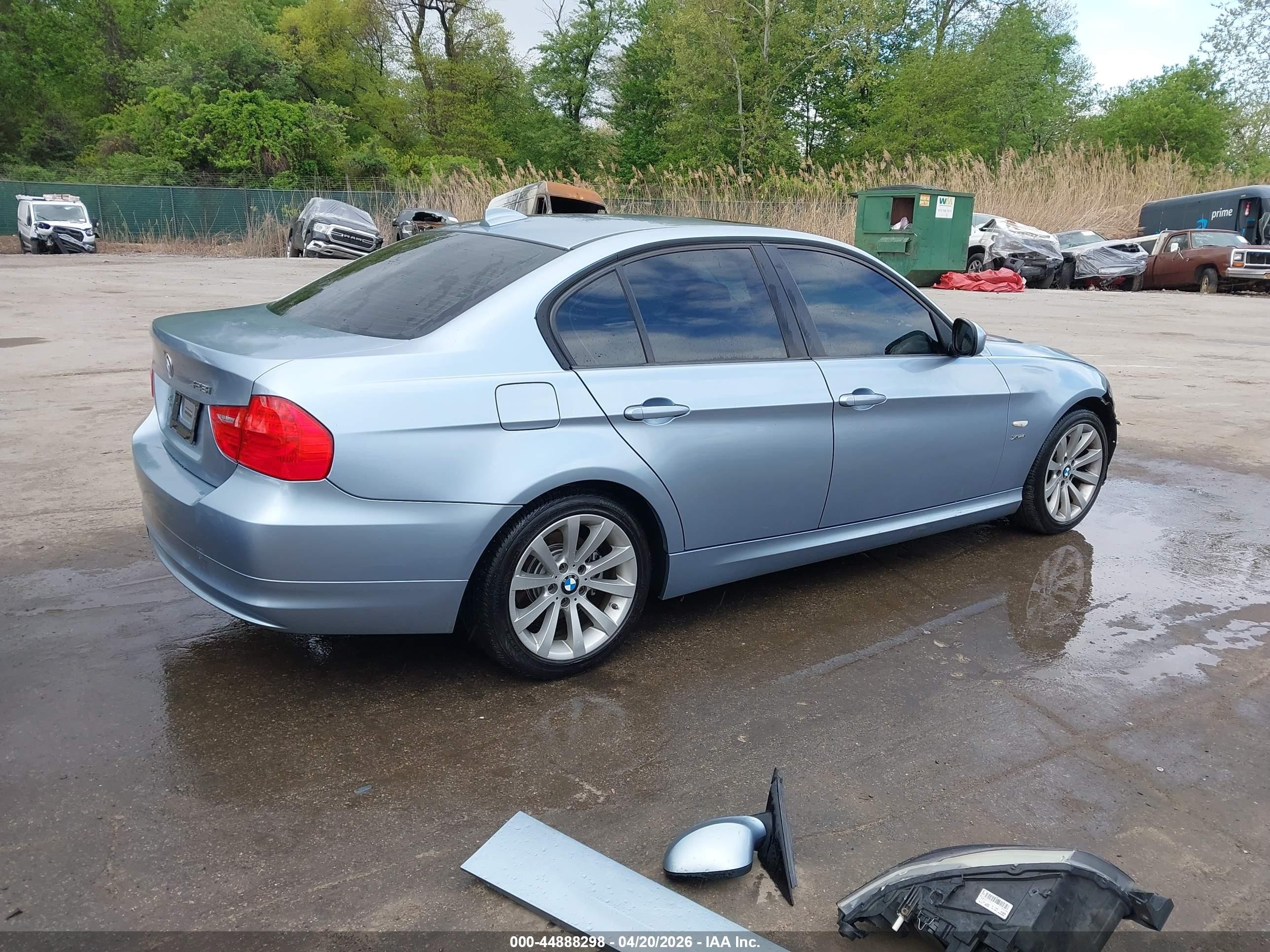 2011 Bmw 328i Xdrive Light Blue vin: WBAPK5C5XBA659517