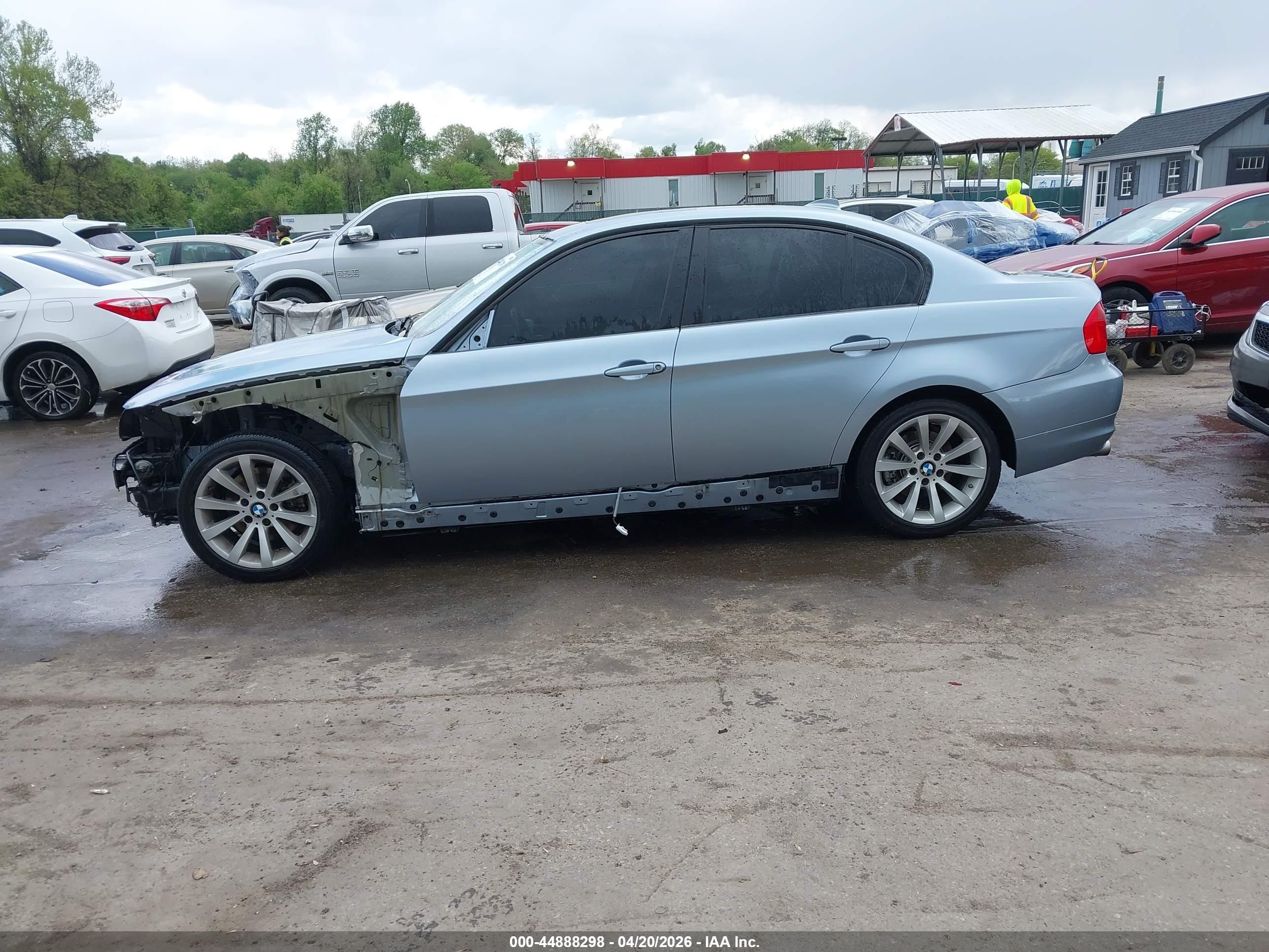 2011 Bmw 328i Xdrive Light Blue vin: WBAPK5C5XBA659517