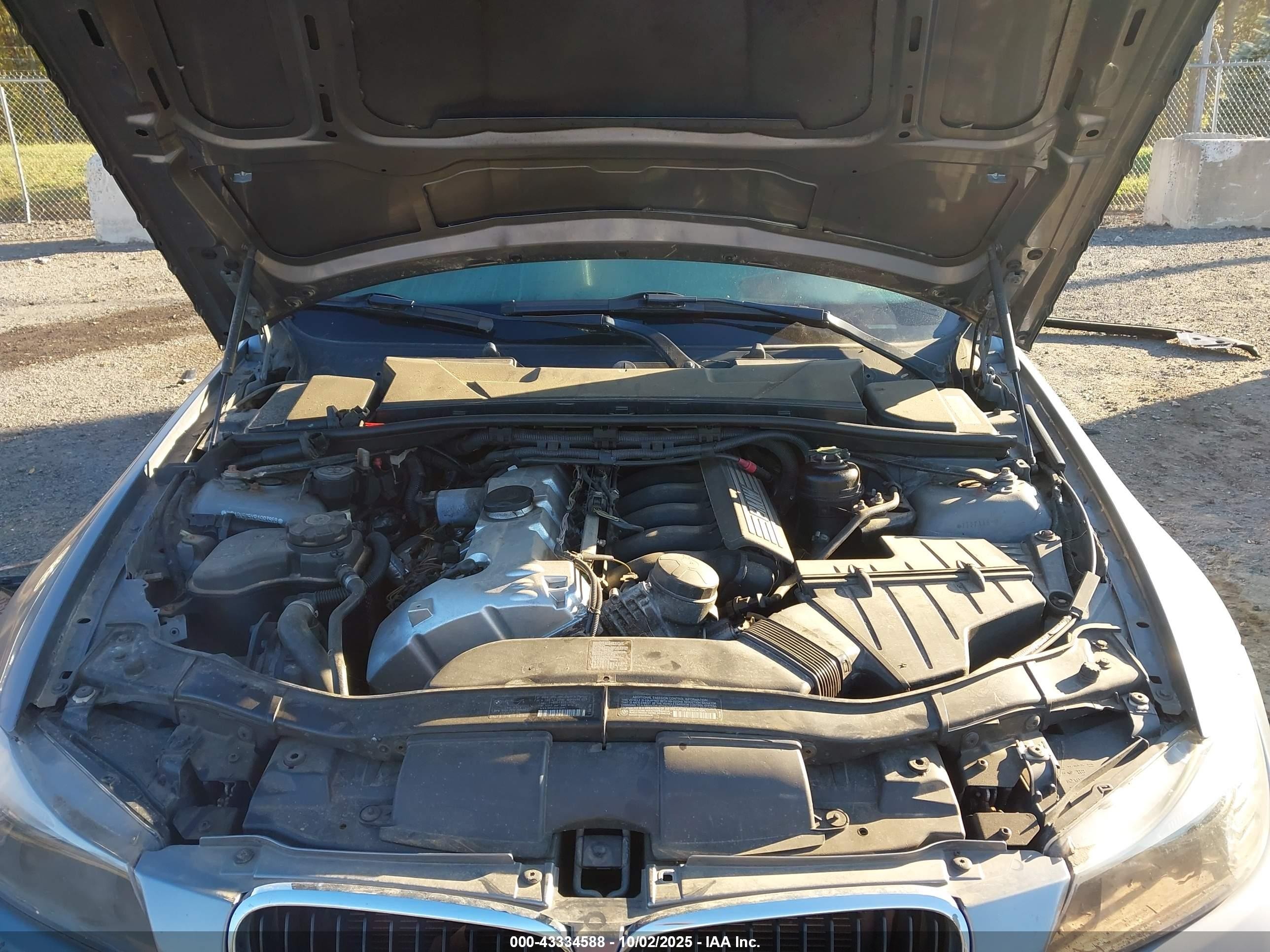 2011 Bmw 328i Xdrive Gray vin: WBAPK5C5XBA993868