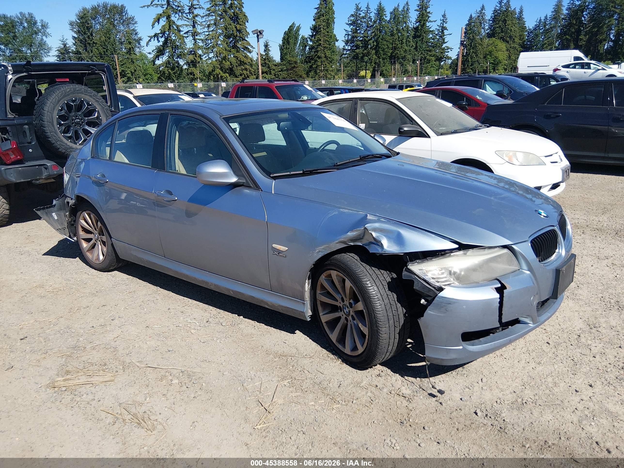 2011 Bmw 328i Xdrive Blue vin: WBAPK5G50BNN25053