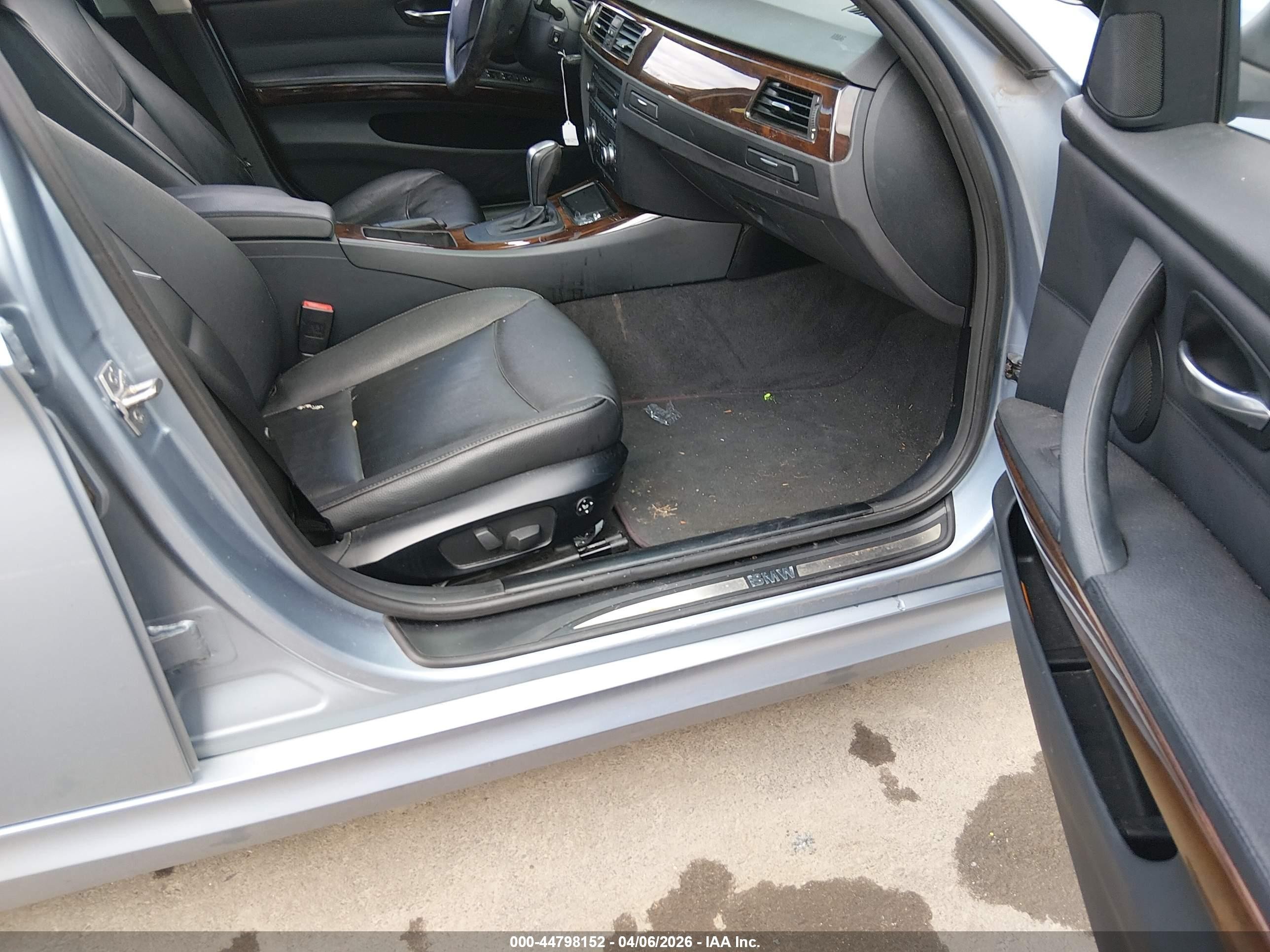 2011 Bmw 328i Xdrive Blue vin: WBAPK5G50BNN79839