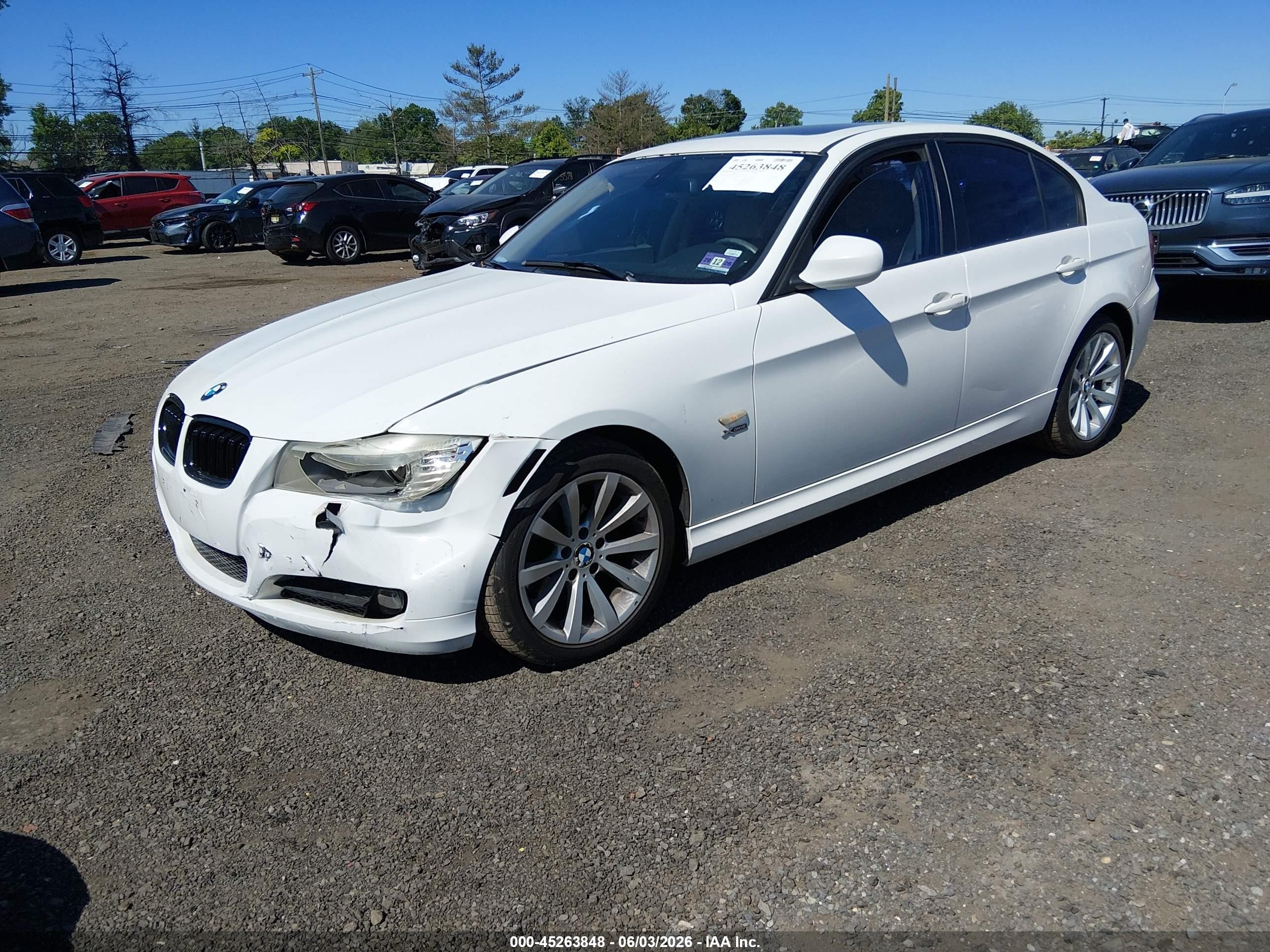 2011 Bmw 328i Xdrive Белый vin: WBAPK5G51BNN28544