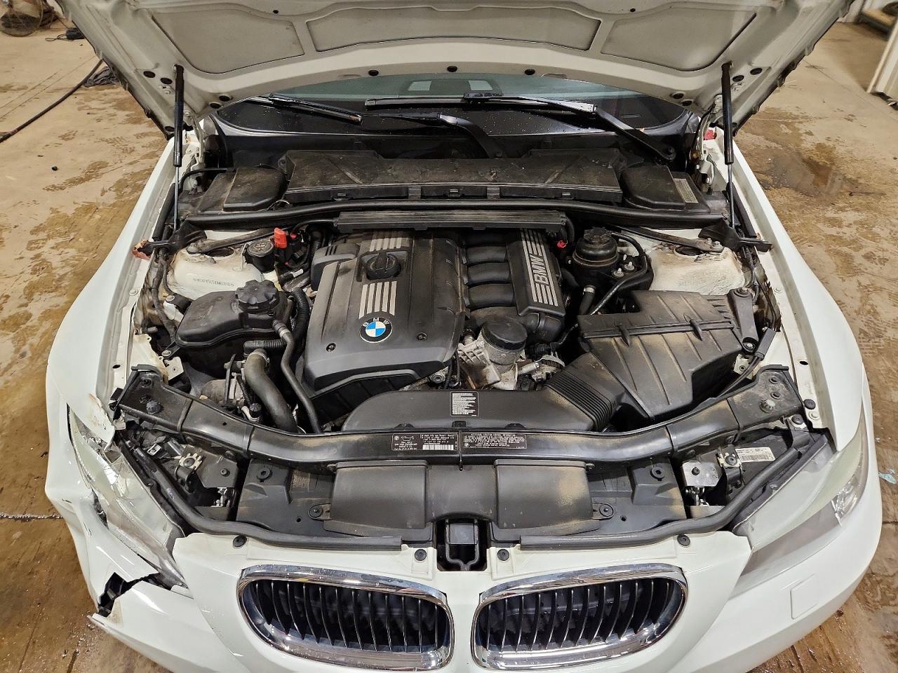 2011 Bmw 328 Xi Sulev Белый vin: WBAPK5G51BNN31718