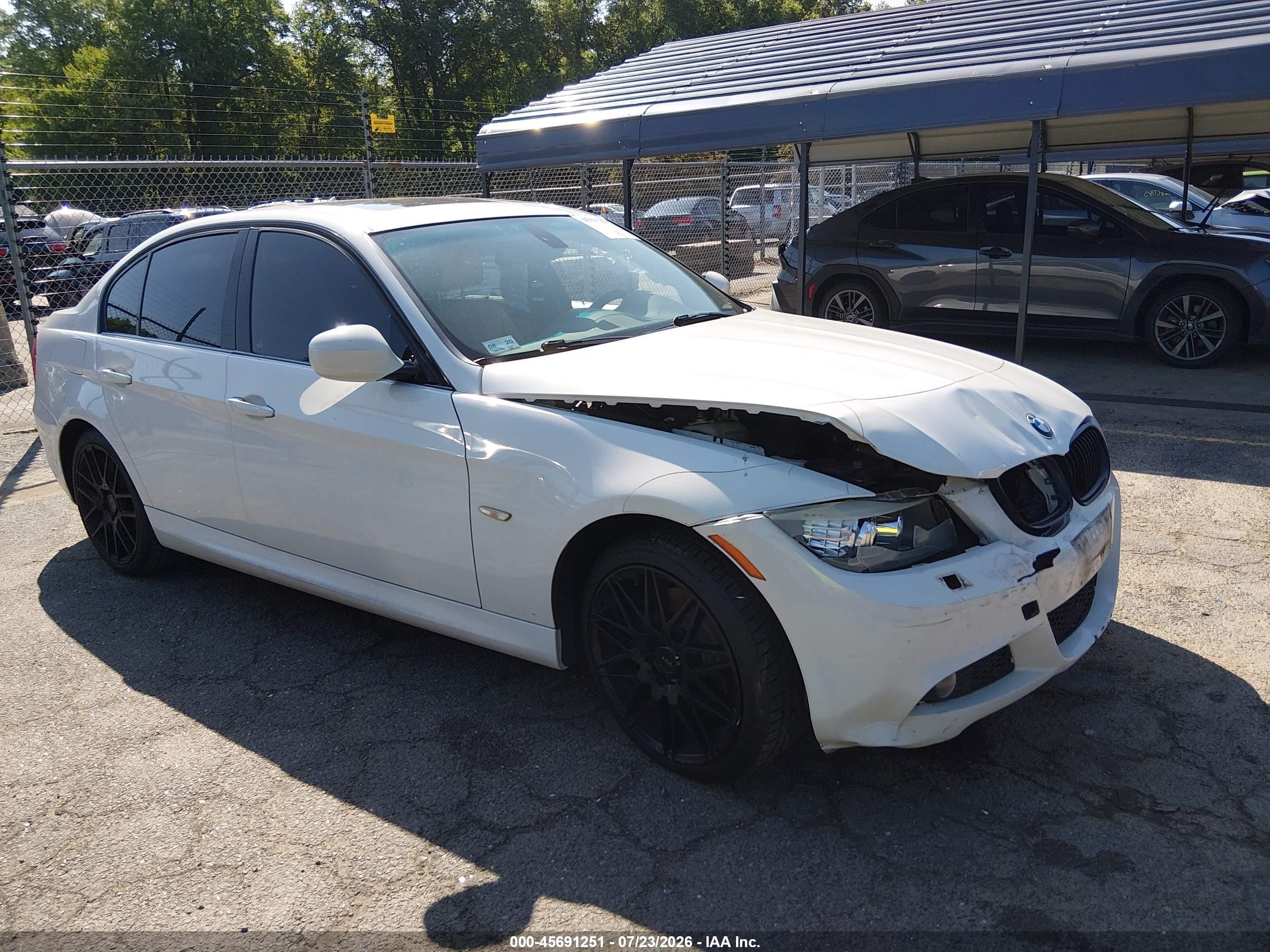 2011 Bmw 328i Xdrive White vin: WBAPK5G51BNN81342