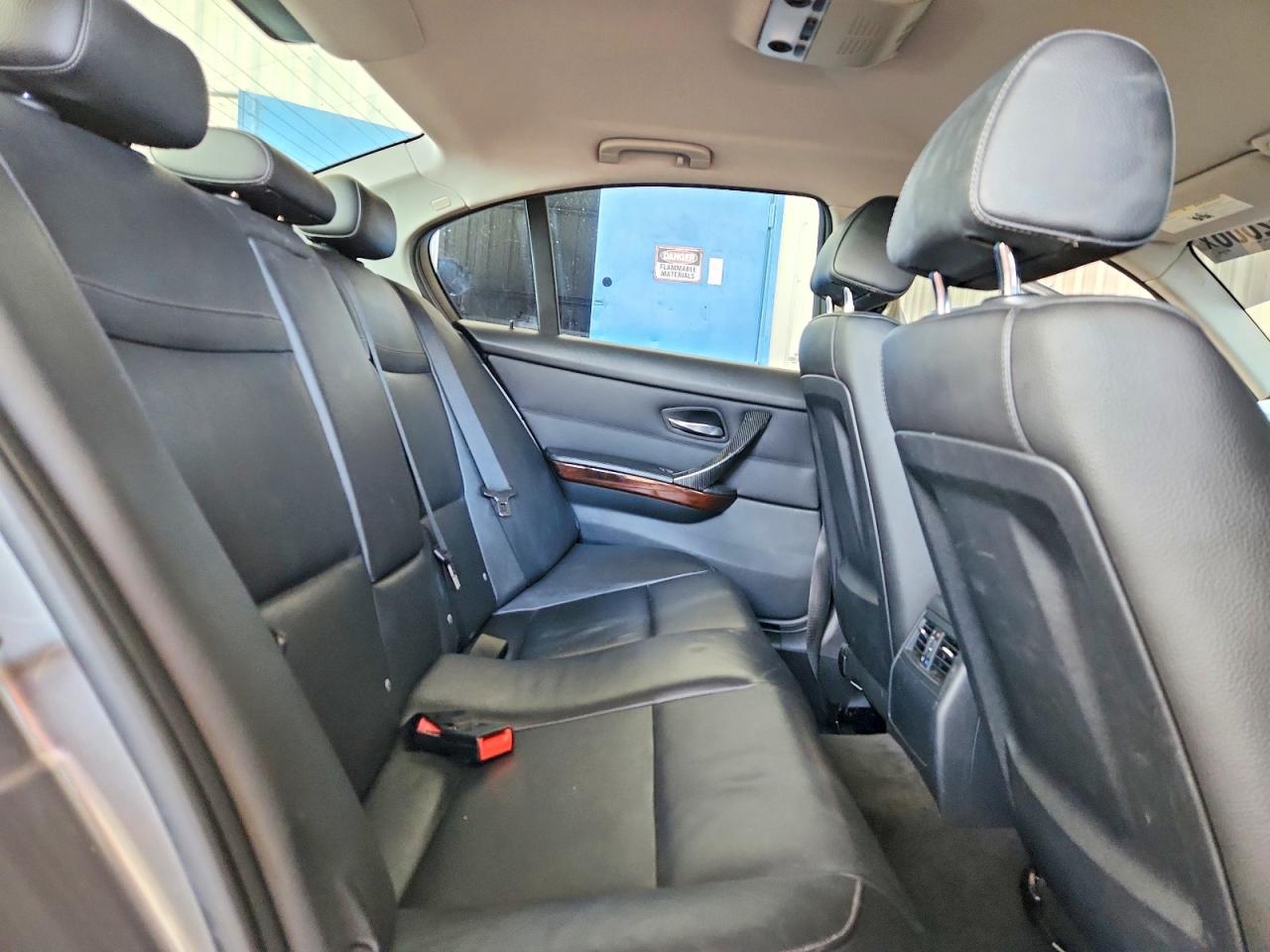 2011 Bmw 328 Xi Sulev Gray vin: WBAPK5G52BNN31193