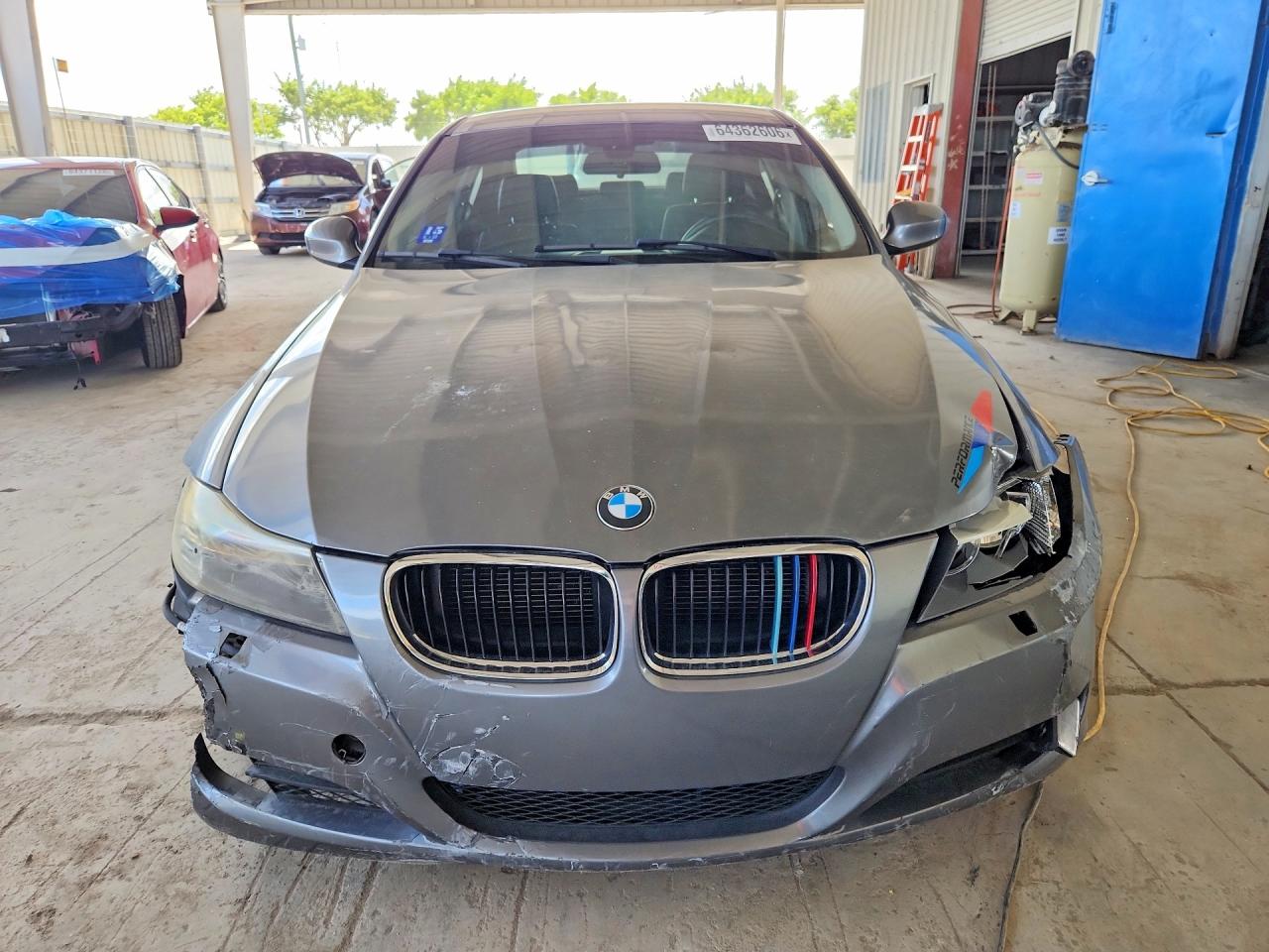 2011 Bmw 328 Xi Sulev Gray vin: WBAPK5G52BNN31193