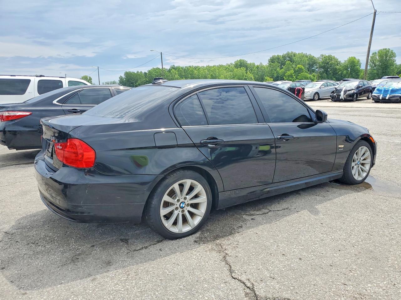 2011 Bmw 328 Xi Sulev Black vin: WBAPK5G53BNN26374