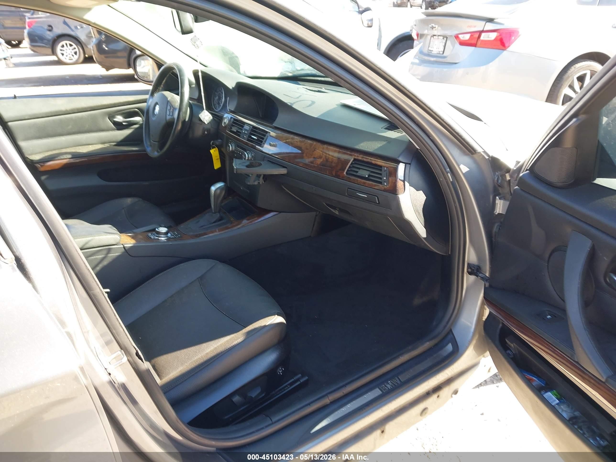 2011 Bmw 328i Xdrive Gray vin: WBAPK5G53BNN31185