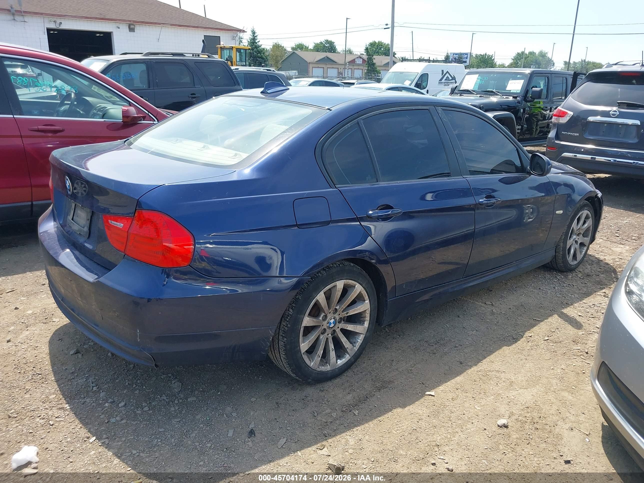 2011 Bmw 328i Xdrive Blue vin: WBAPK5G53BNN79754
