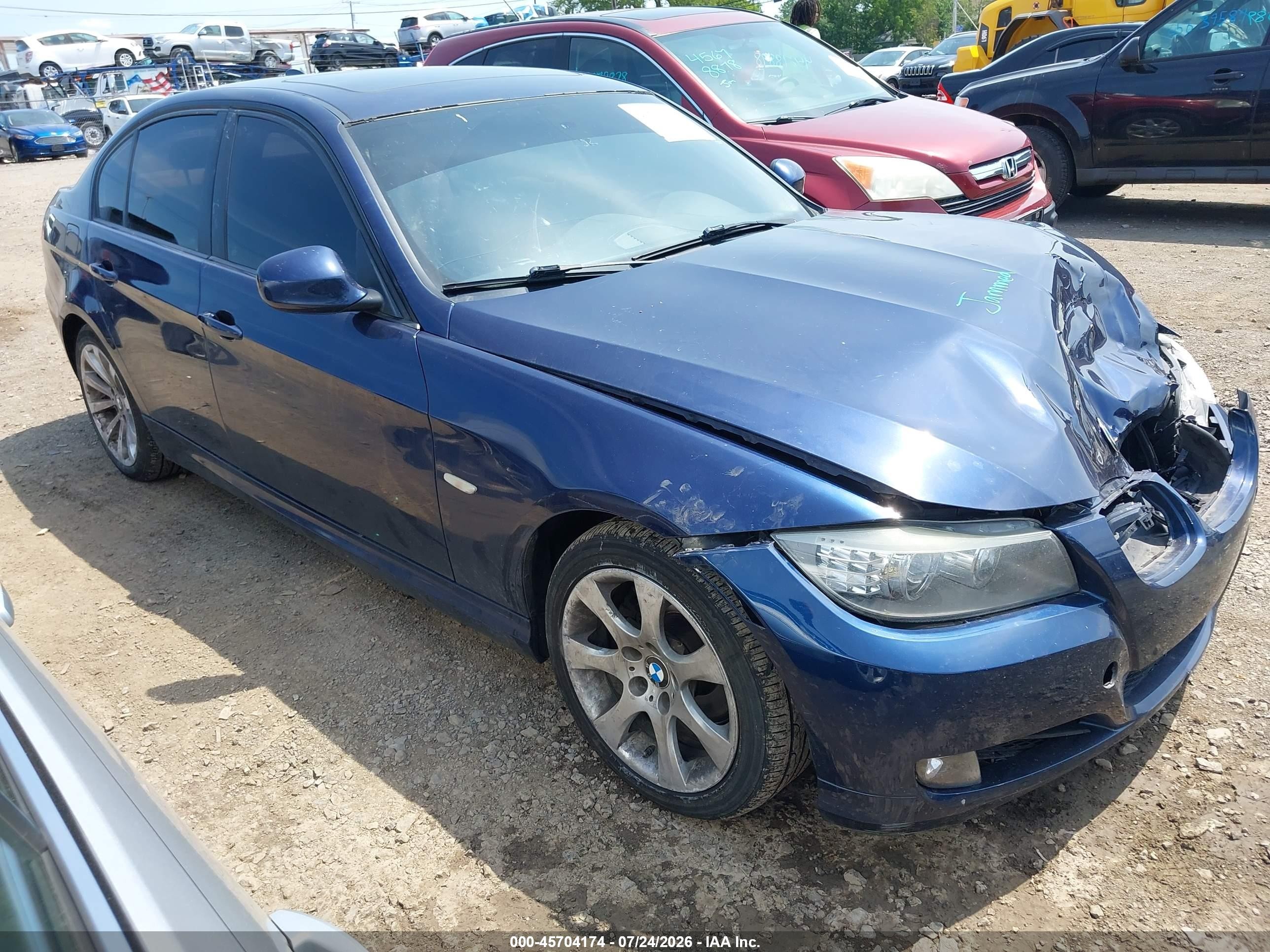 2011 Bmw 328i Xdrive Blue vin: WBAPK5G53BNN79754