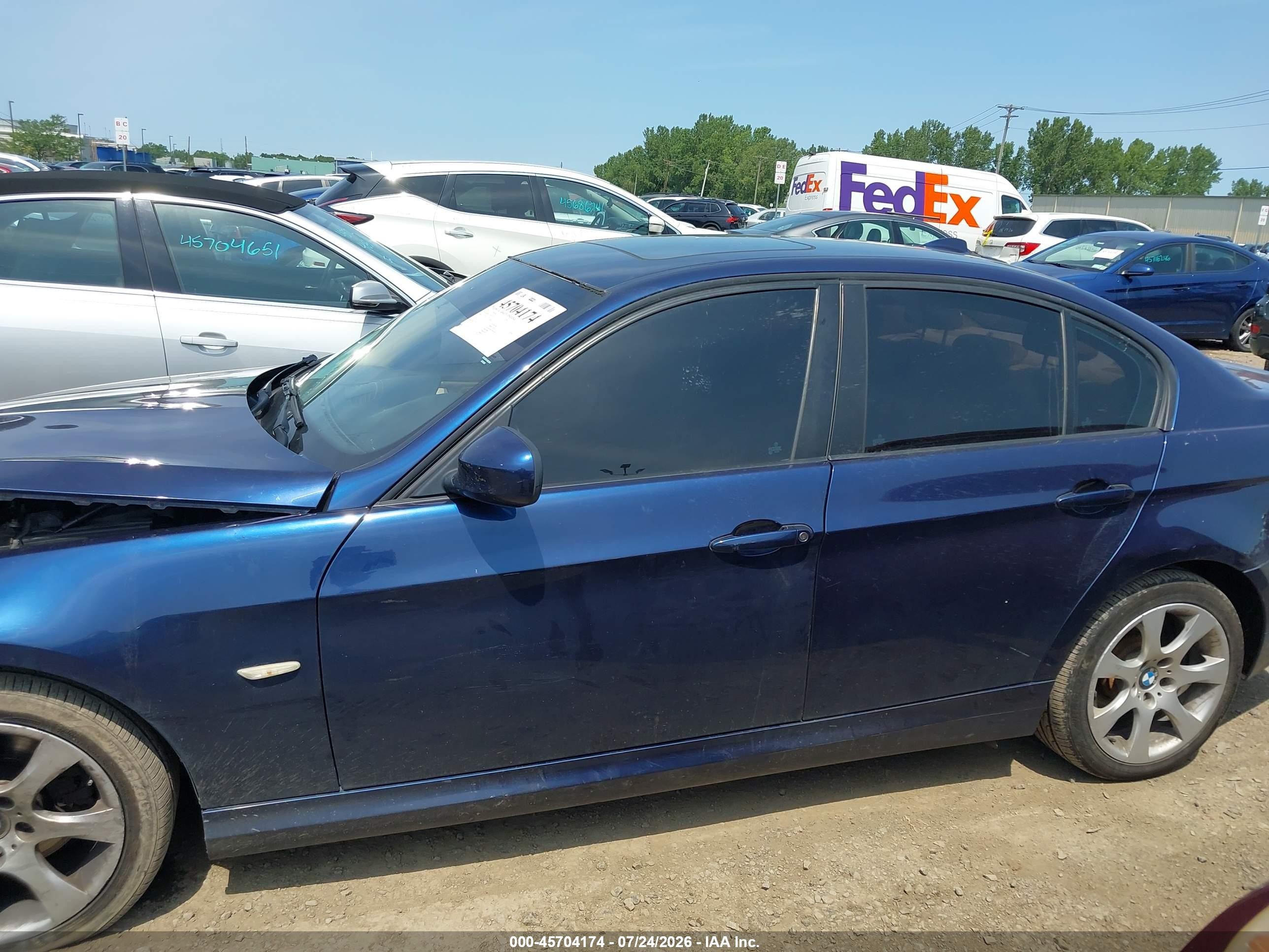 2011 Bmw 328i Xdrive Blue vin: WBAPK5G53BNN79754