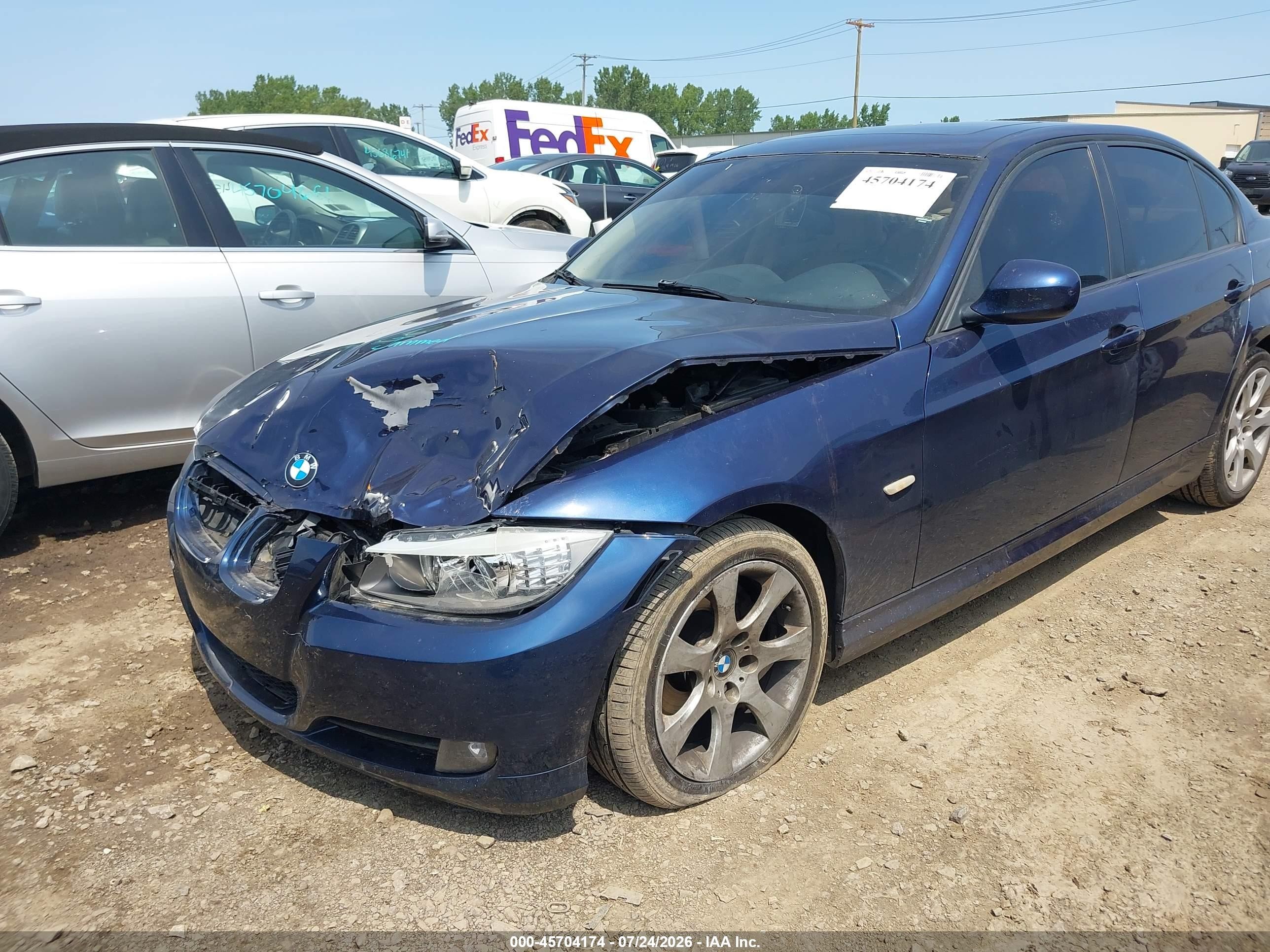 2011 Bmw 328i Xdrive Blue vin: WBAPK5G53BNN79754
