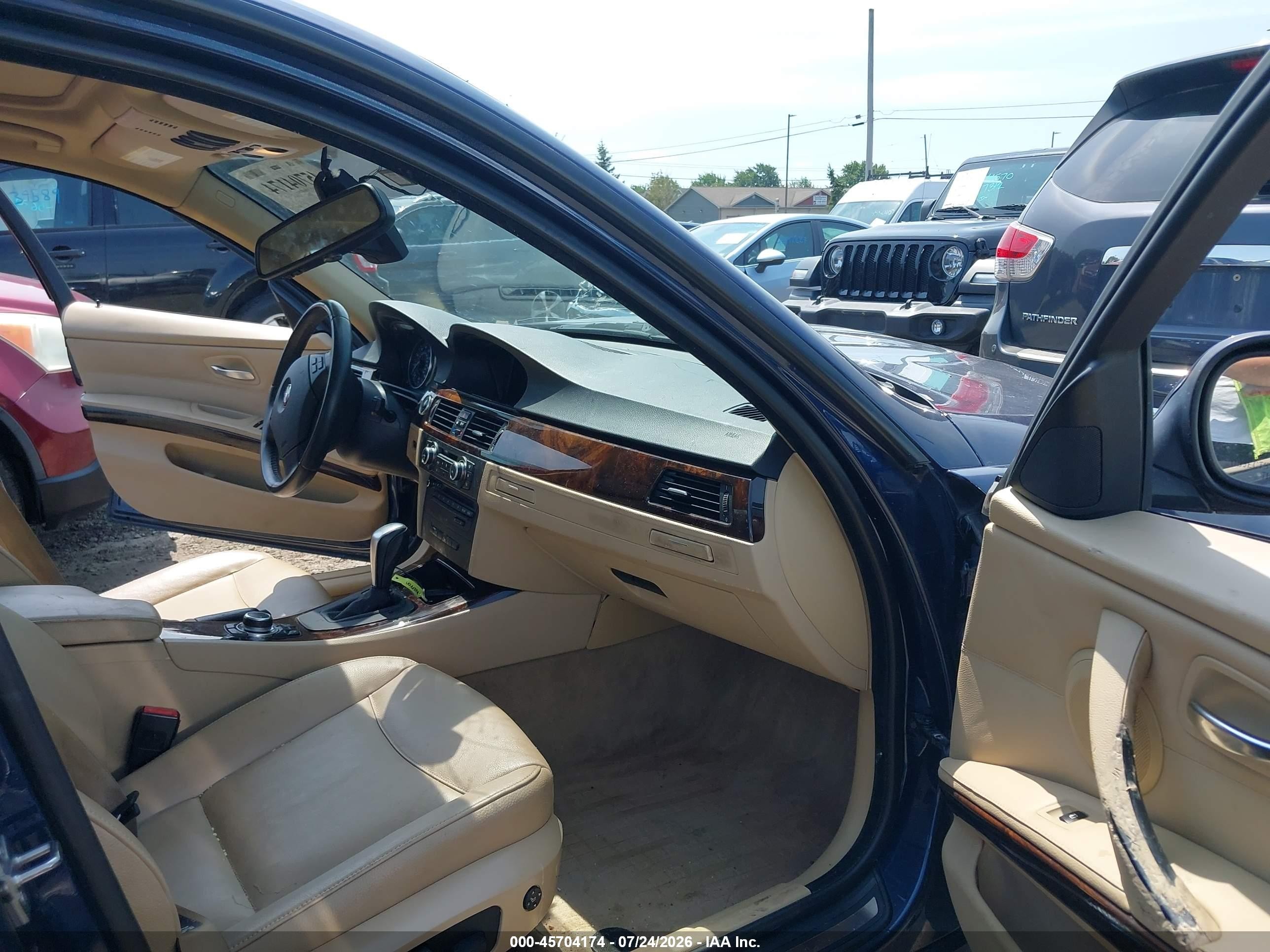 2011 Bmw 328i Xdrive Blue vin: WBAPK5G53BNN79754