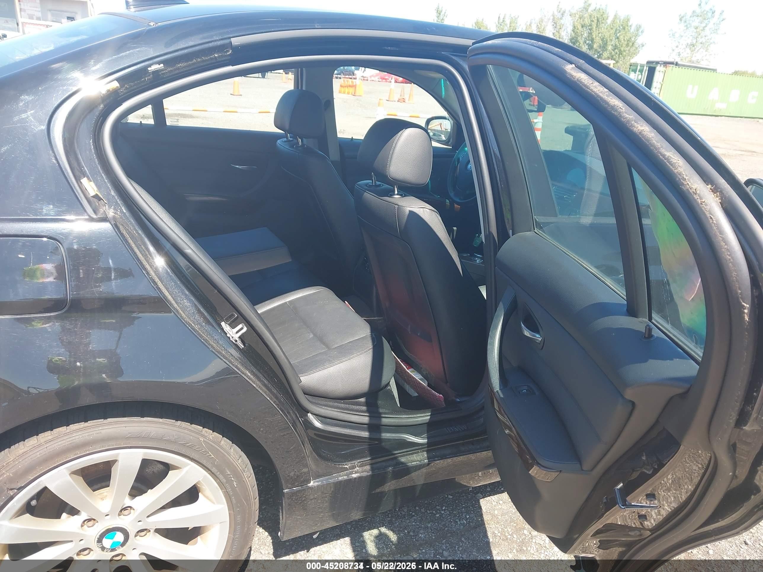 2011 Bmw 328i Xdrive Black vin: WBAPK5G55BNN26506