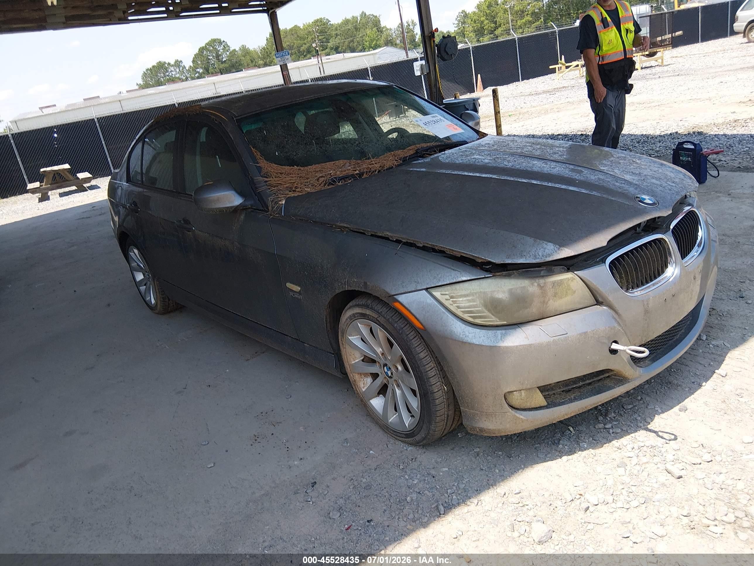 2011 Bmw 328i Xdrive Gray vin: WBAPK5G55BNN30829