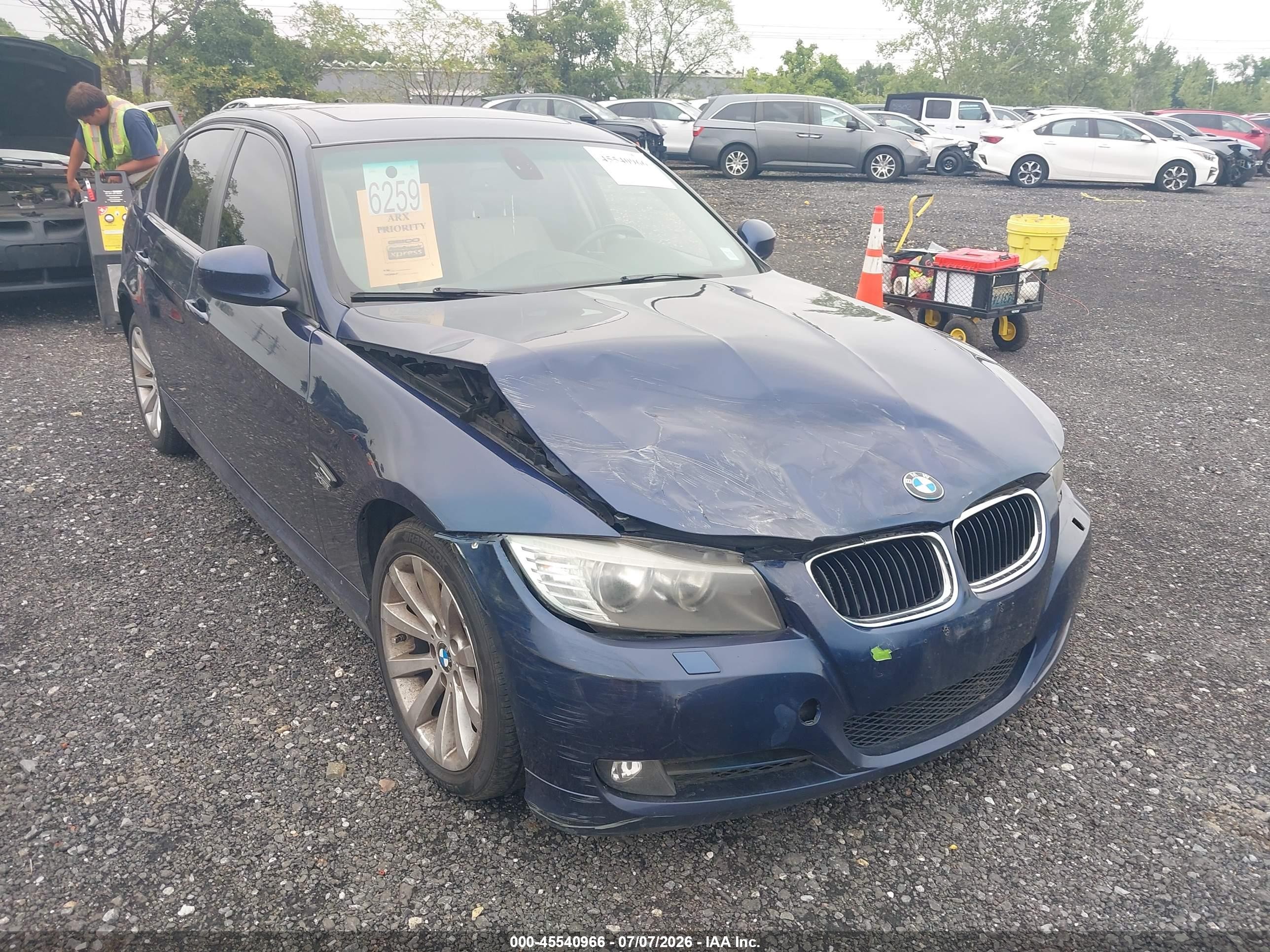 2011 Bmw 328i Xdrive Blue vin: WBAPK5G56BNN28944