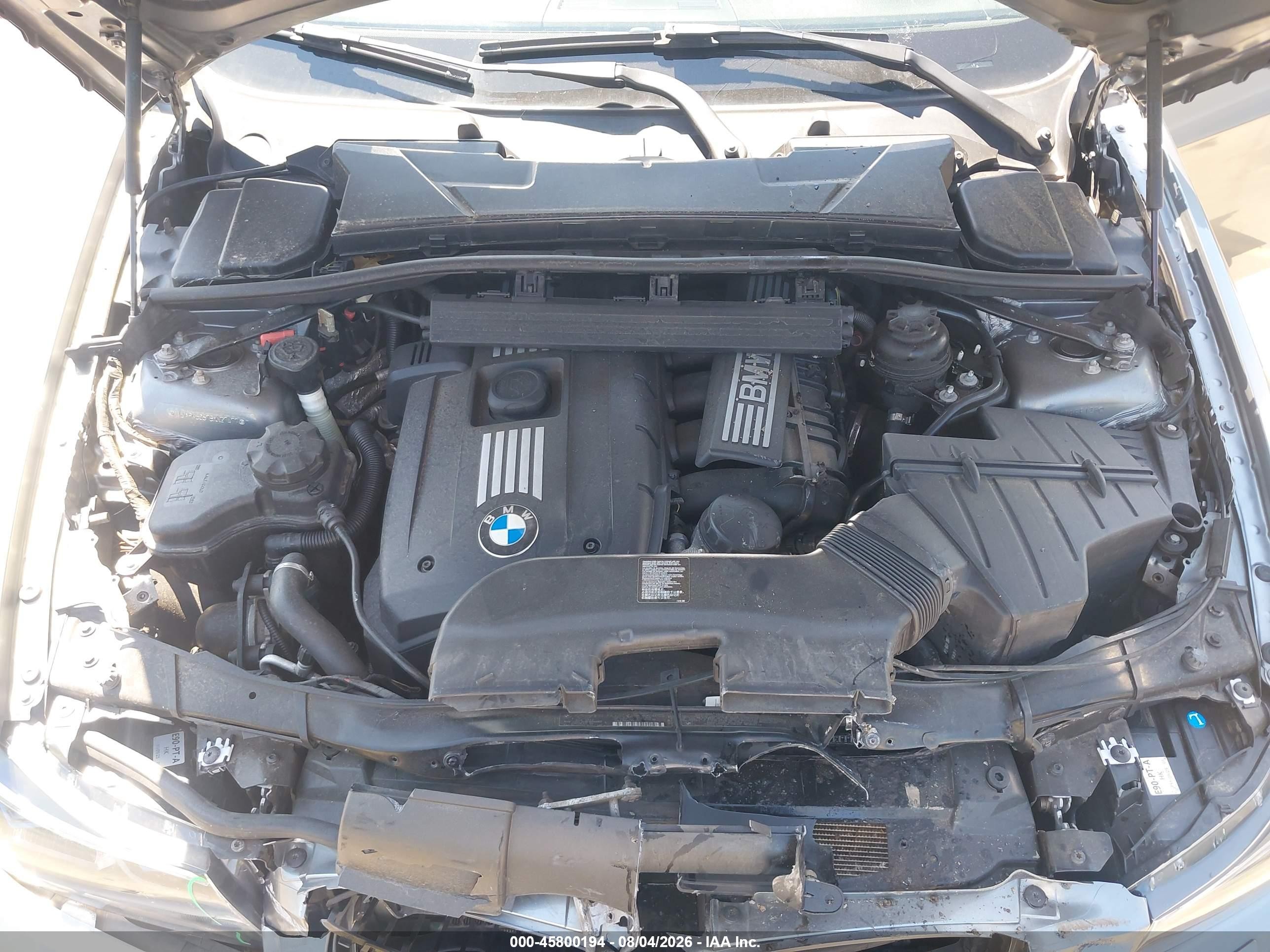 2011 Bmw 328i Xdrive Gray vin: WBAPK5G57BNN27477