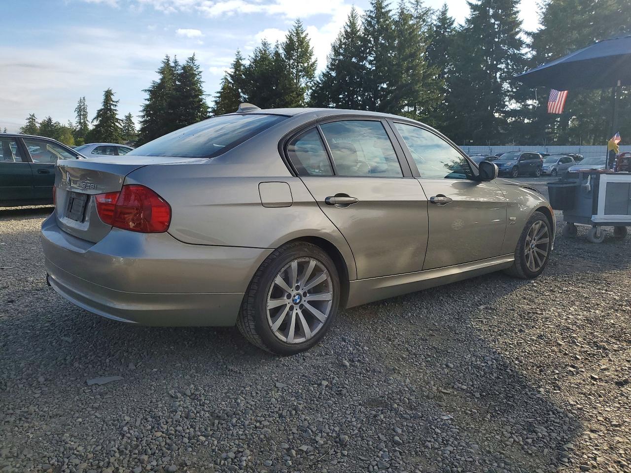 2011 Bmw 328 Xi Sulev Gray vin: WBAPK5G57BNN29925