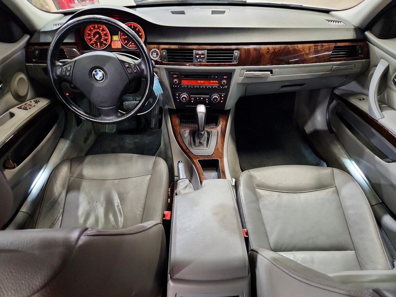 2011 Bmw 328 Xi Sulev White vin: WBAPK5G57BNN30329