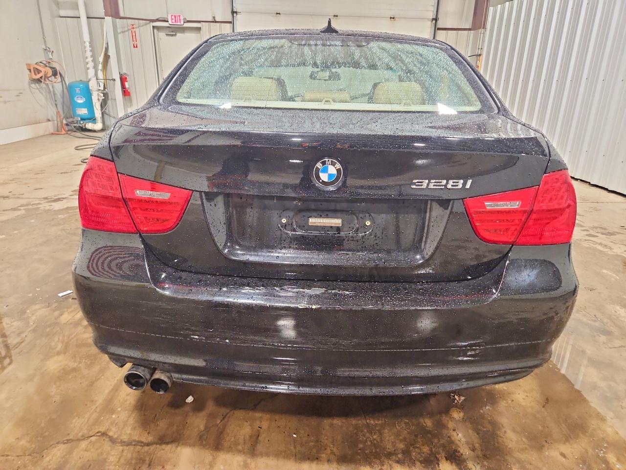 2011 Bmw 328 Xi Sulev Black vin: WBAPK5G57BNN81992