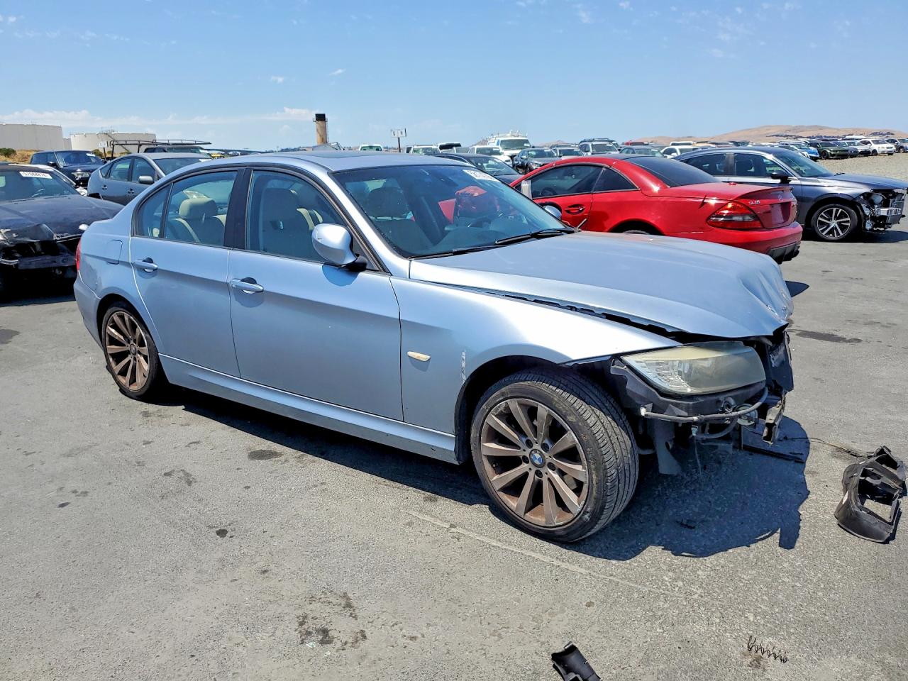 2011 Bmw 328 Xi Sulev Blue vin: WBAPK5G58BNN26547