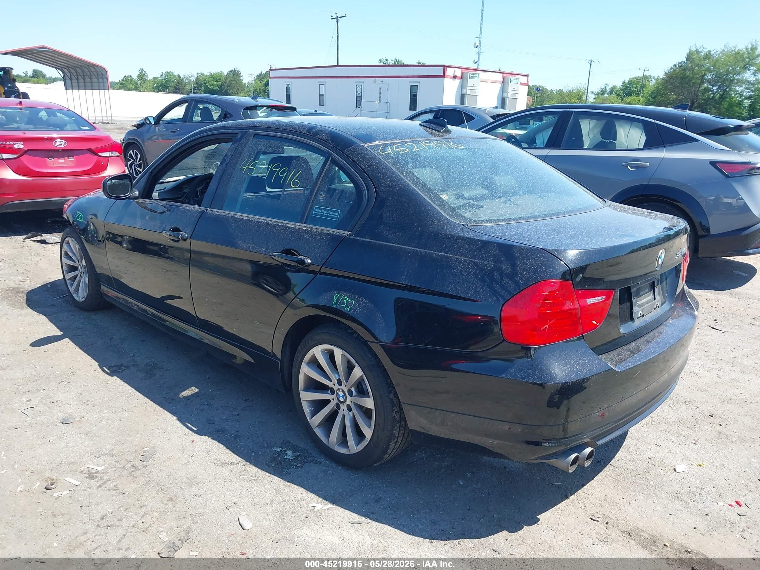 2011 Bmw 328i Xdrive Black vin: WBAPK5G58BNN28704