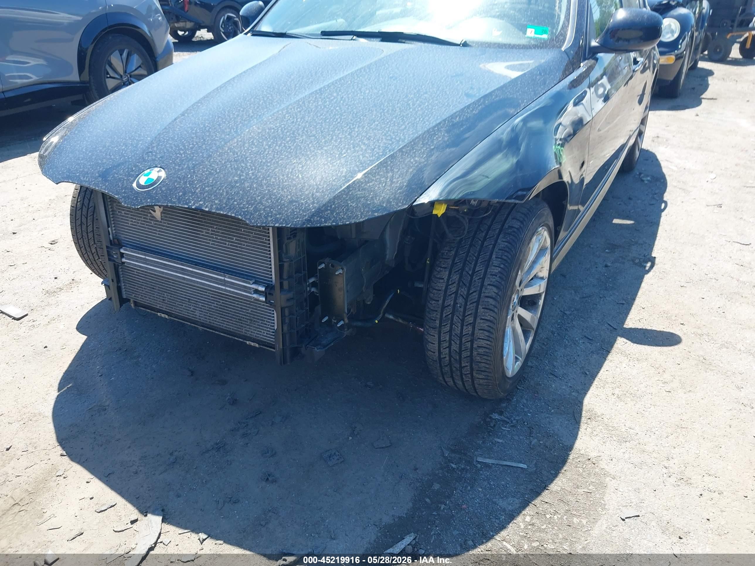 2011 Bmw 328i Xdrive Black vin: WBAPK5G58BNN28704