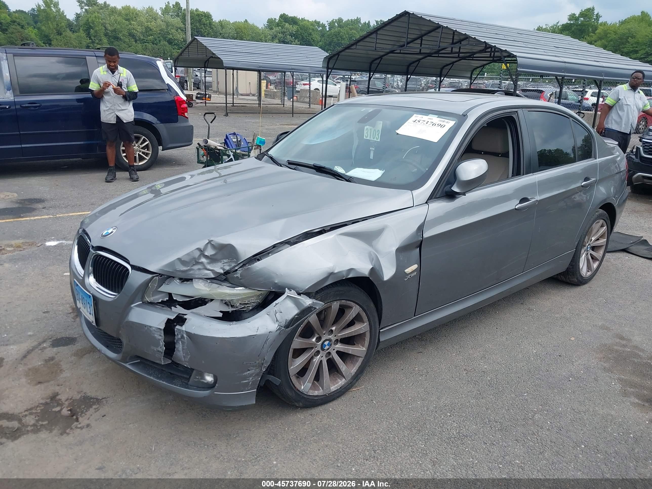 2011 Bmw 328i Xdrive Gray vin: WBAPK5G58BNN80432