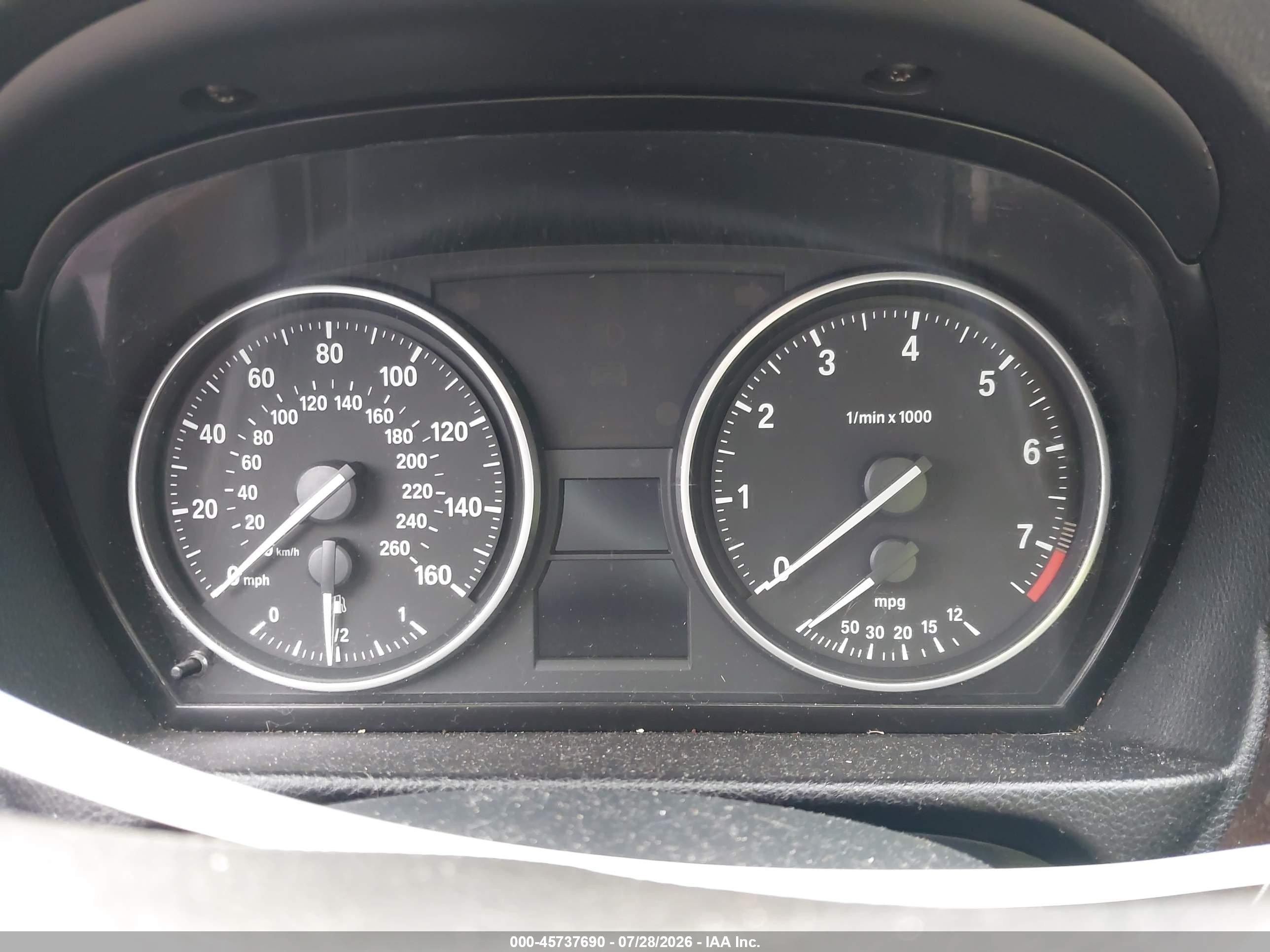 2011 Bmw 328i Xdrive Gray vin: WBAPK5G58BNN80432