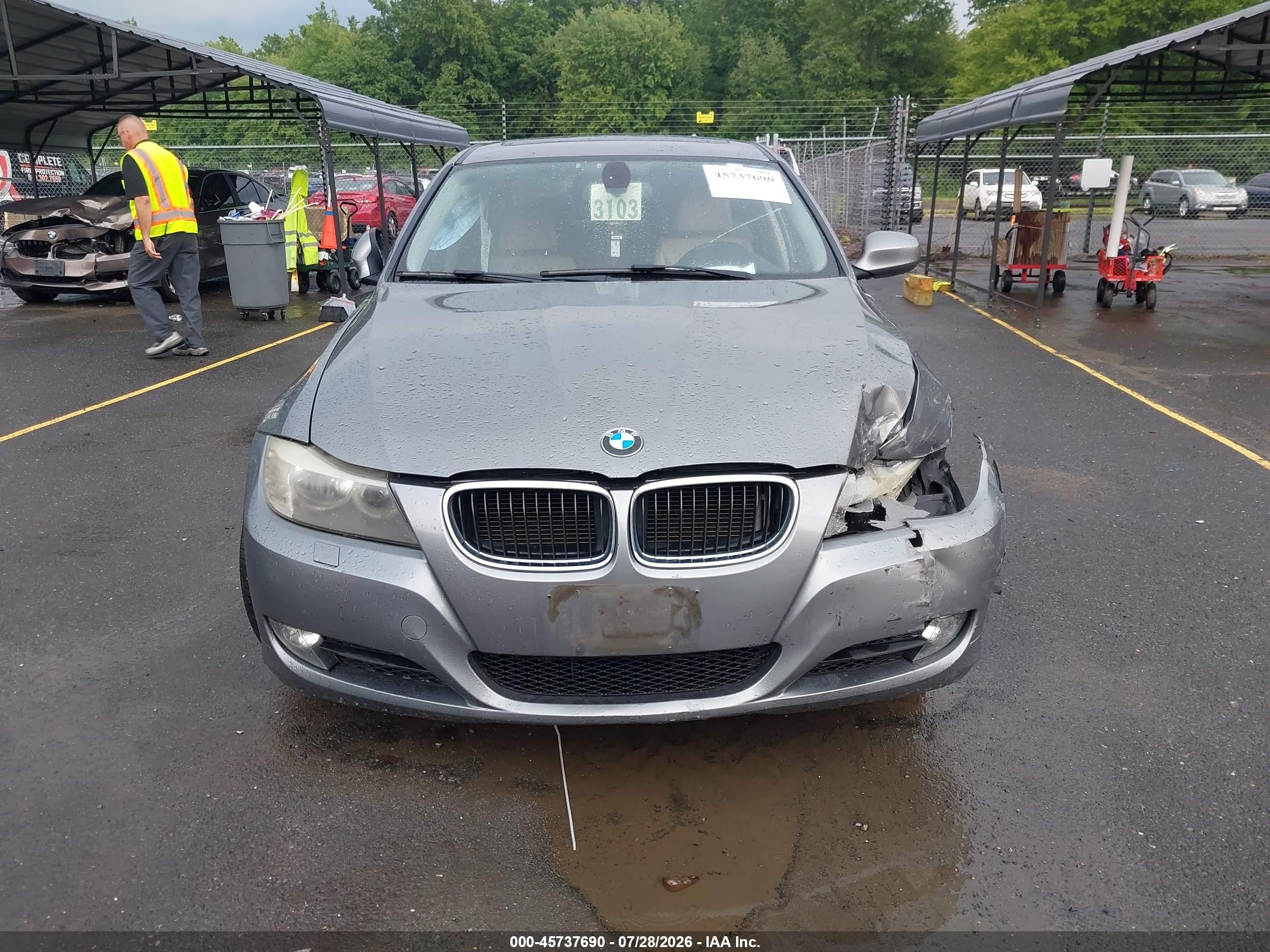 2011 Bmw 328i Xdrive Gray vin: WBAPK5G58BNN80432