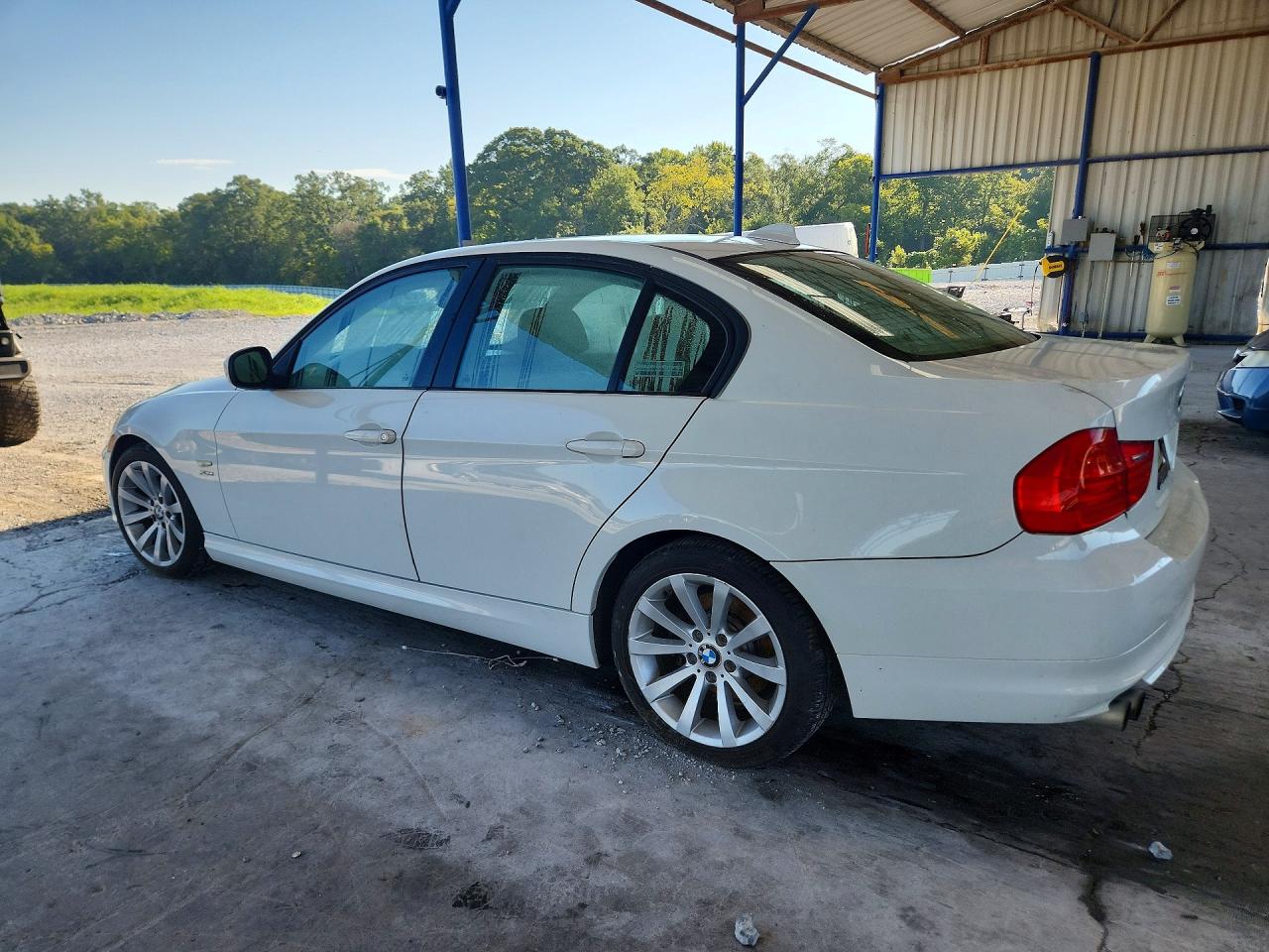 2011 Bmw 328 Xi Sulev White vin: WBAPK5G59BNN31336