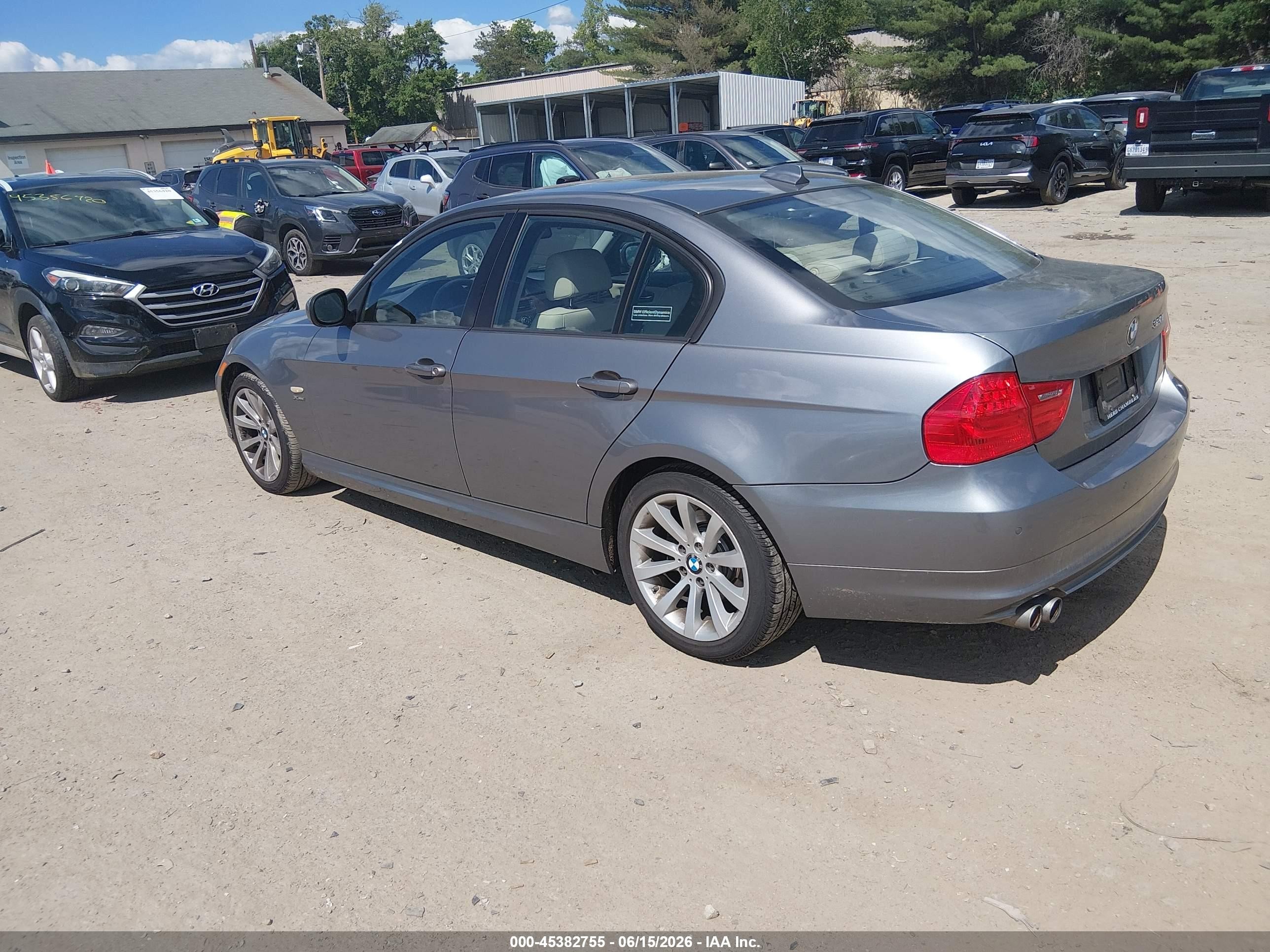 2011 Bmw 328i Xdrive Gray vin: WBAPK5G5XBNN80500