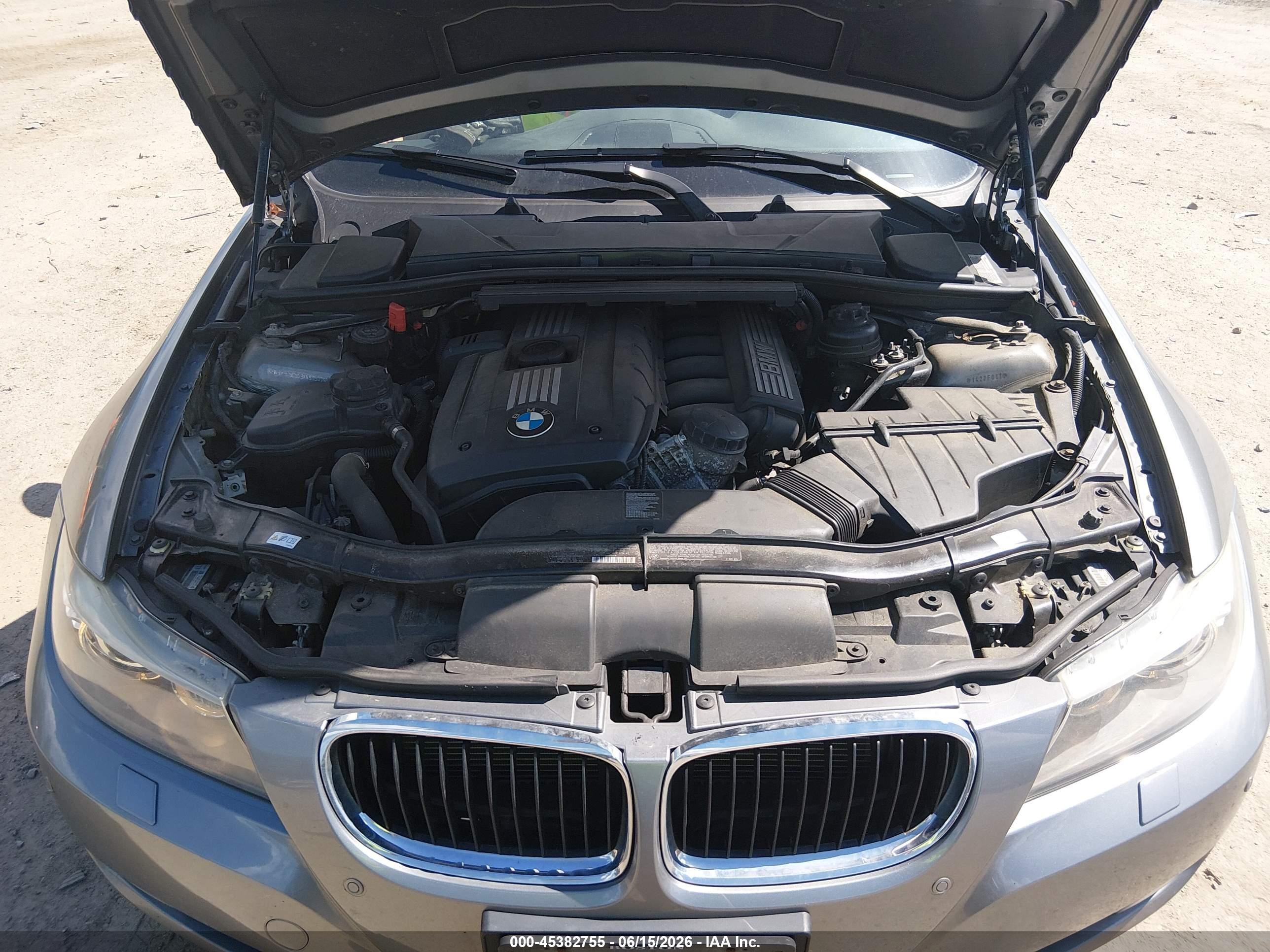 2011 Bmw 328i Xdrive Gray vin: WBAPK5G5XBNN80500
