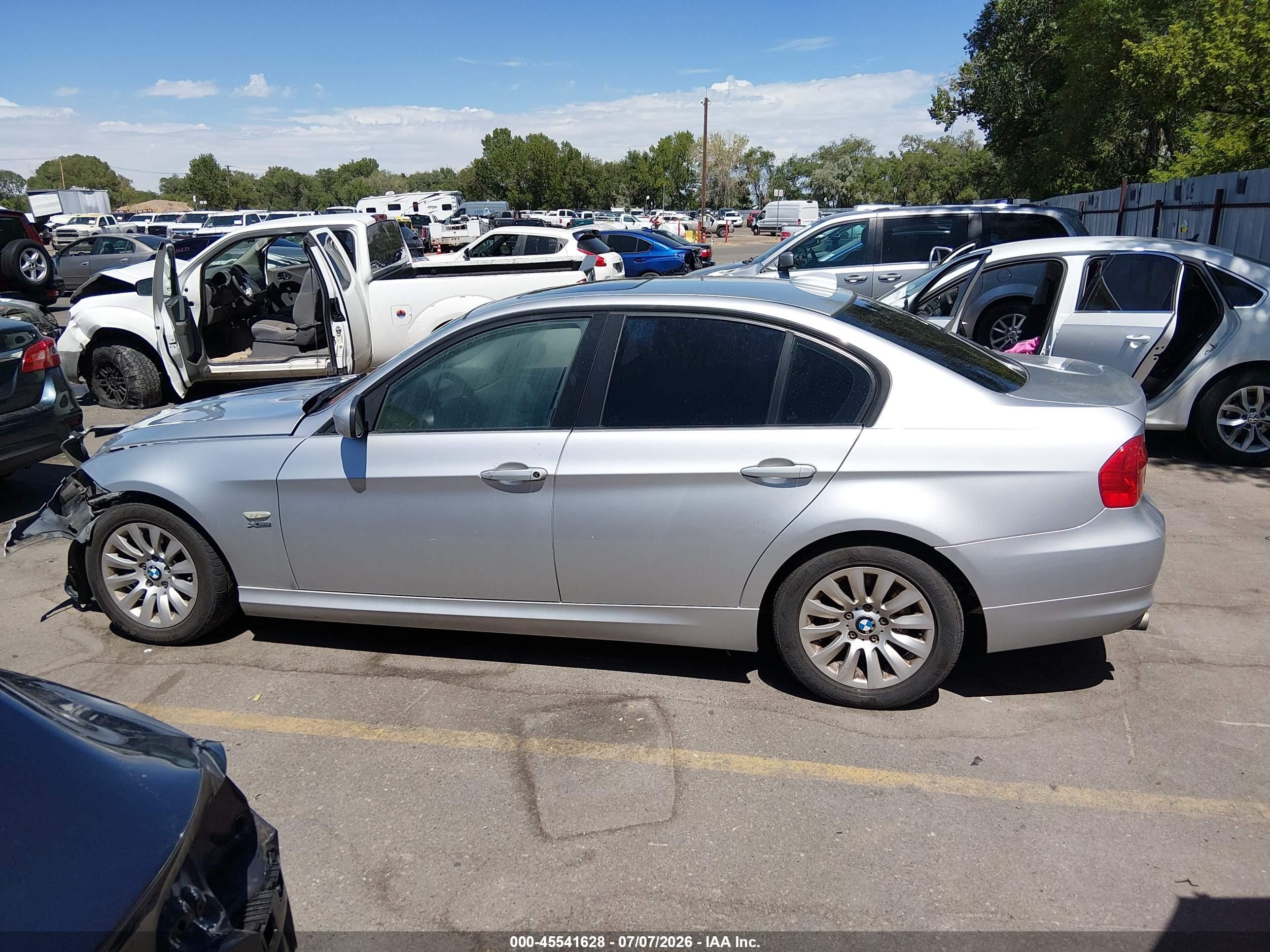 2009 Bmw 328i Xdrive Silver vin: WBAPK73509A451992