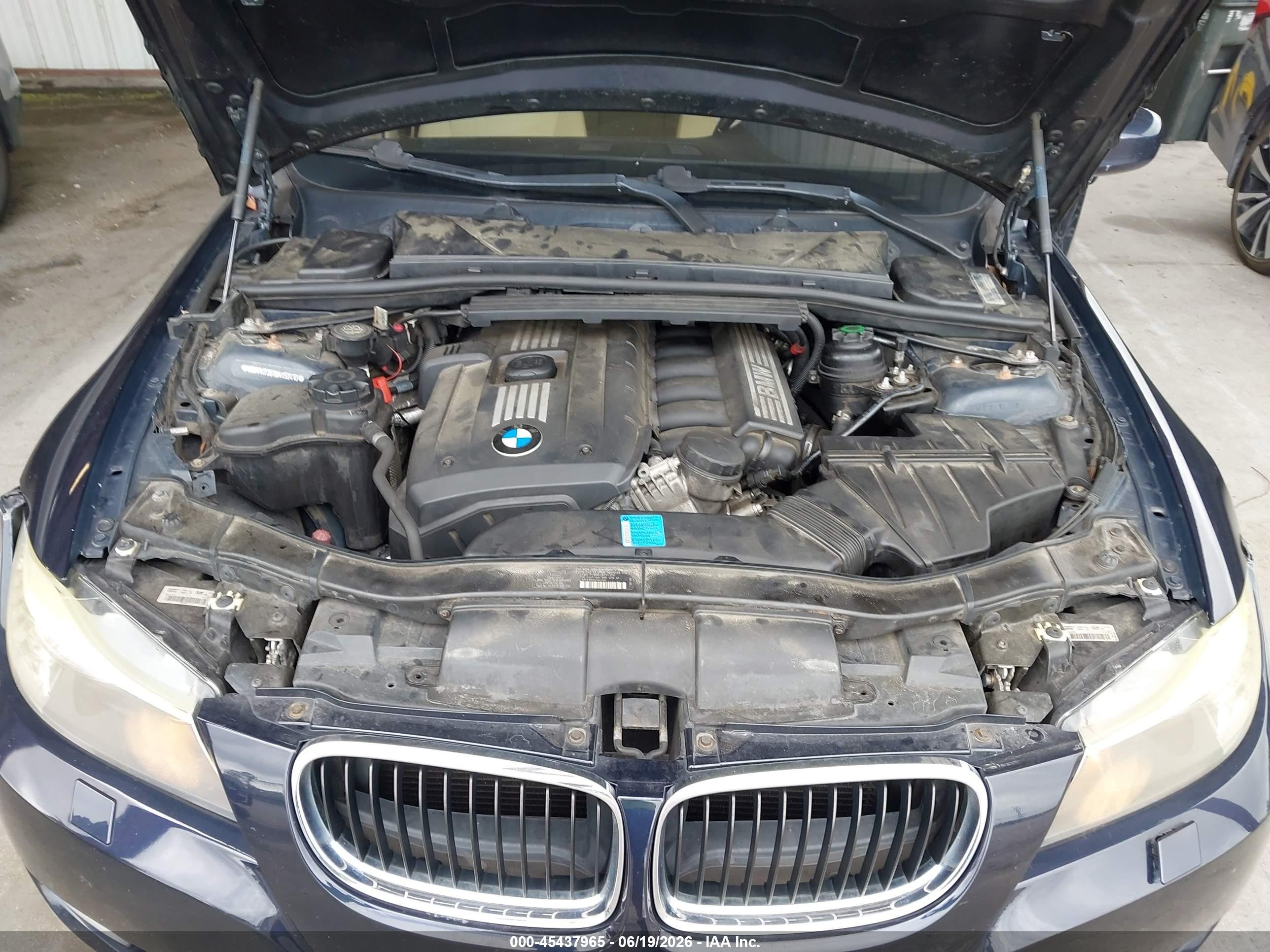 2009 Bmw 328i Xdrive Blue vin: WBAPK73519A452410