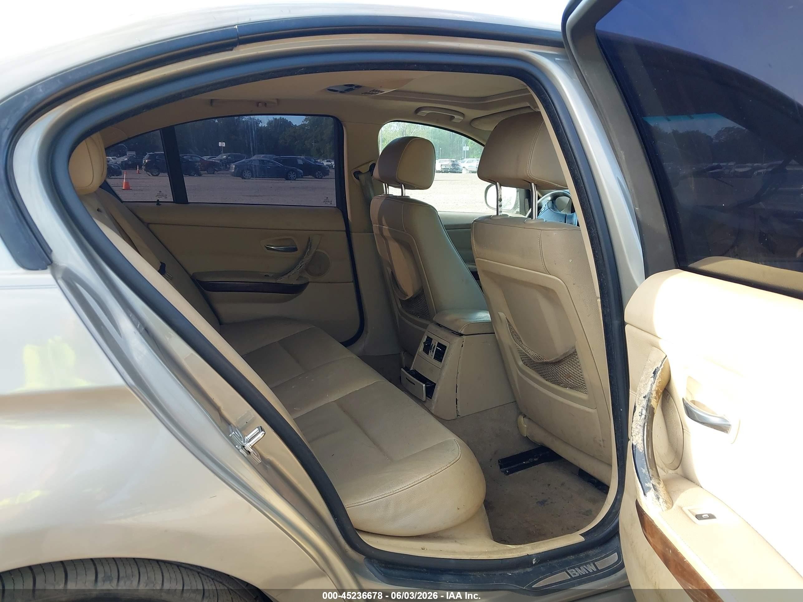 2009 Bmw 328i Xdrive Бежевый vin: WBAPK73529A451914