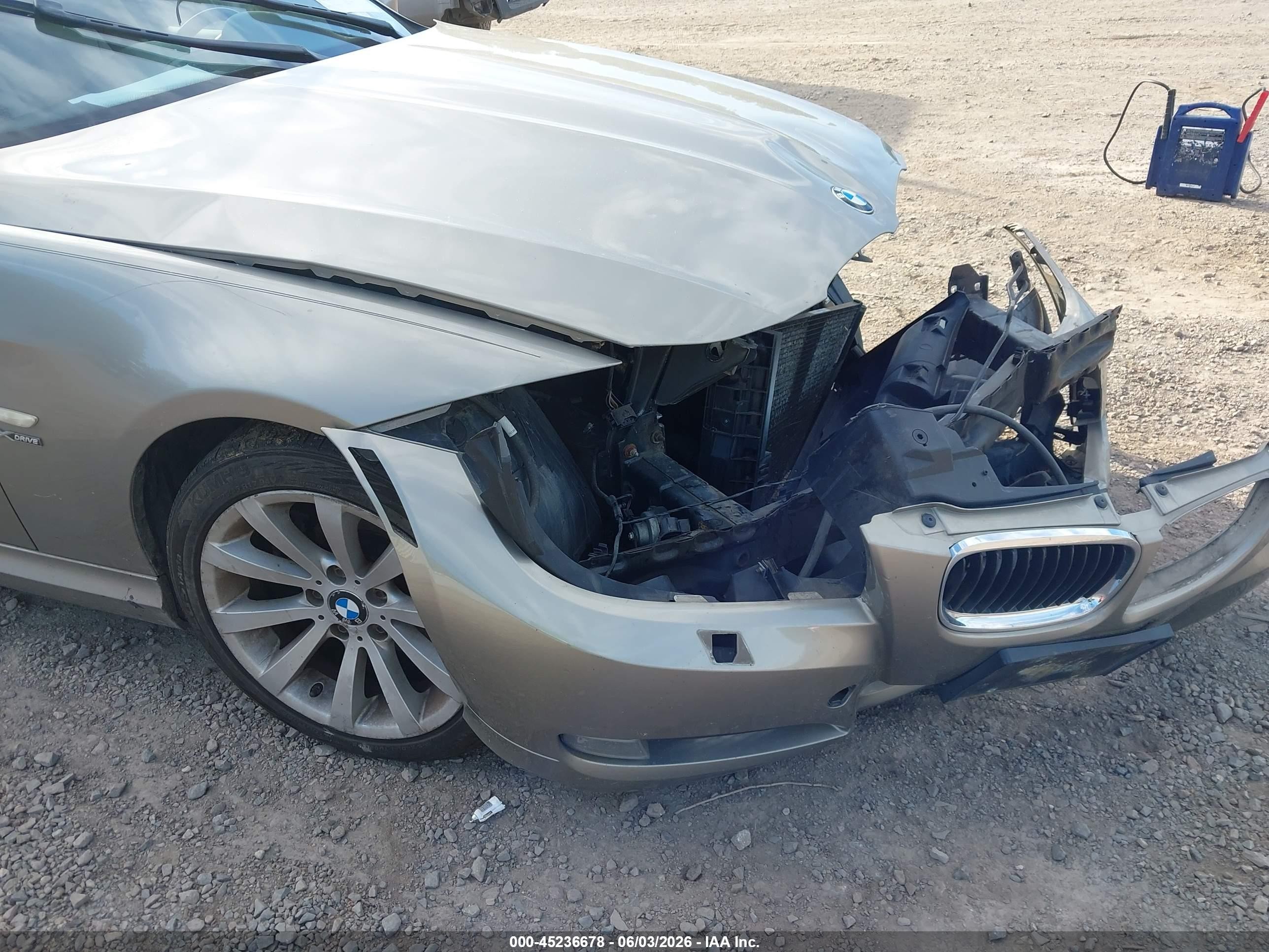 2009 Bmw 328i Xdrive Бежевый vin: WBAPK73529A451914