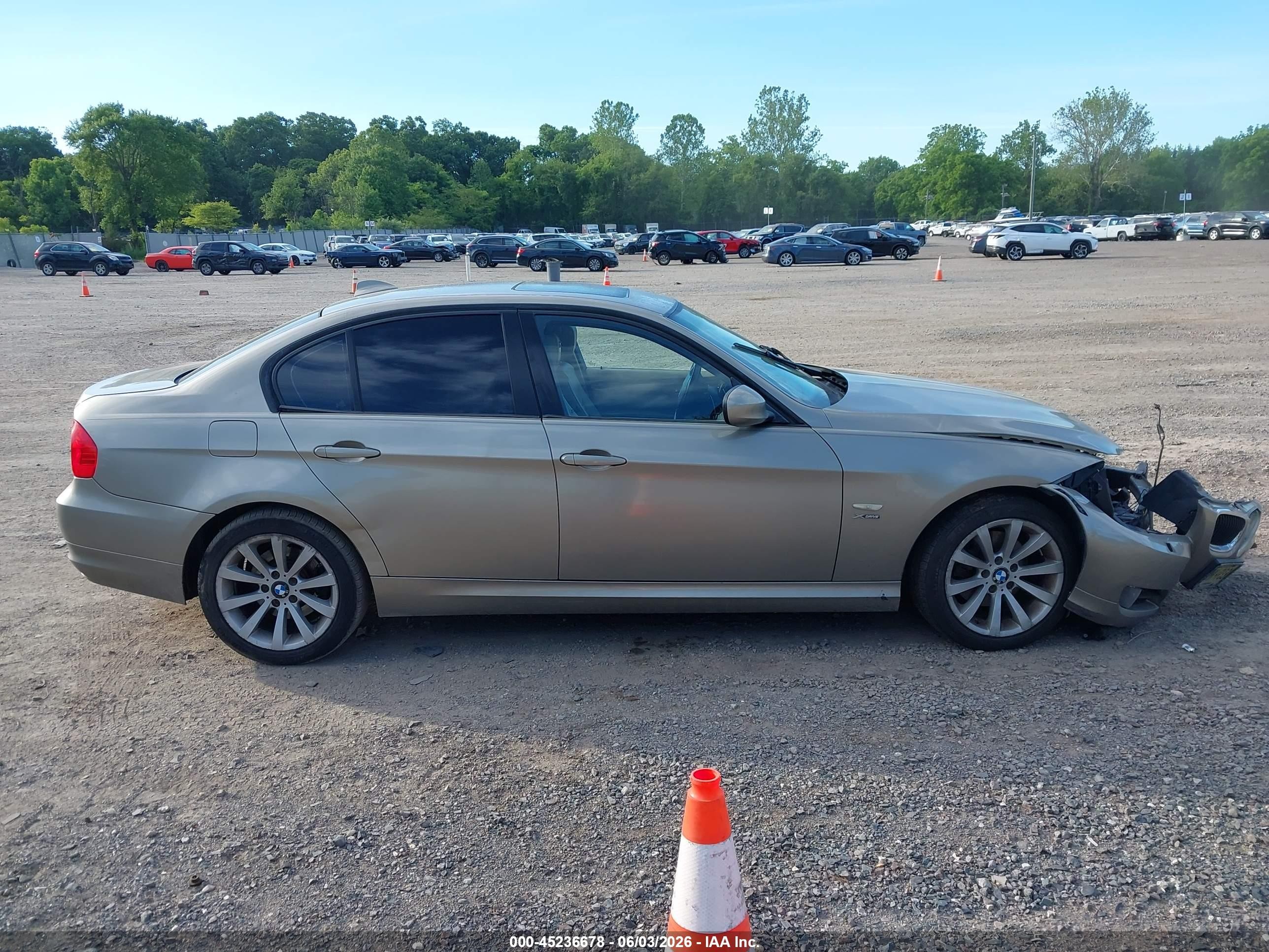 2009 Bmw 328i Xdrive Бежевый vin: WBAPK73529A451914