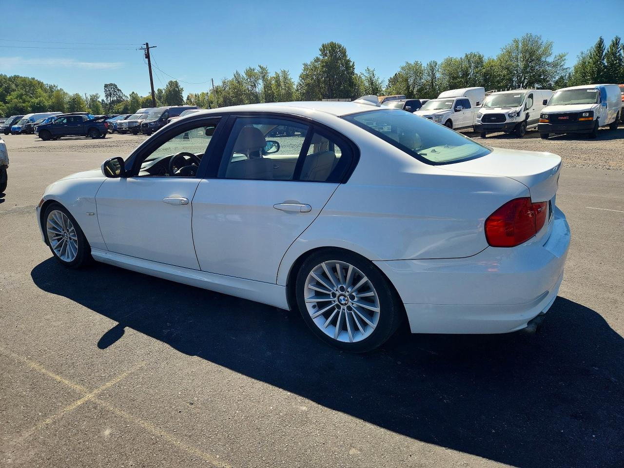 2009 Bmw 328 Xi White vin: WBAPK73569A455965