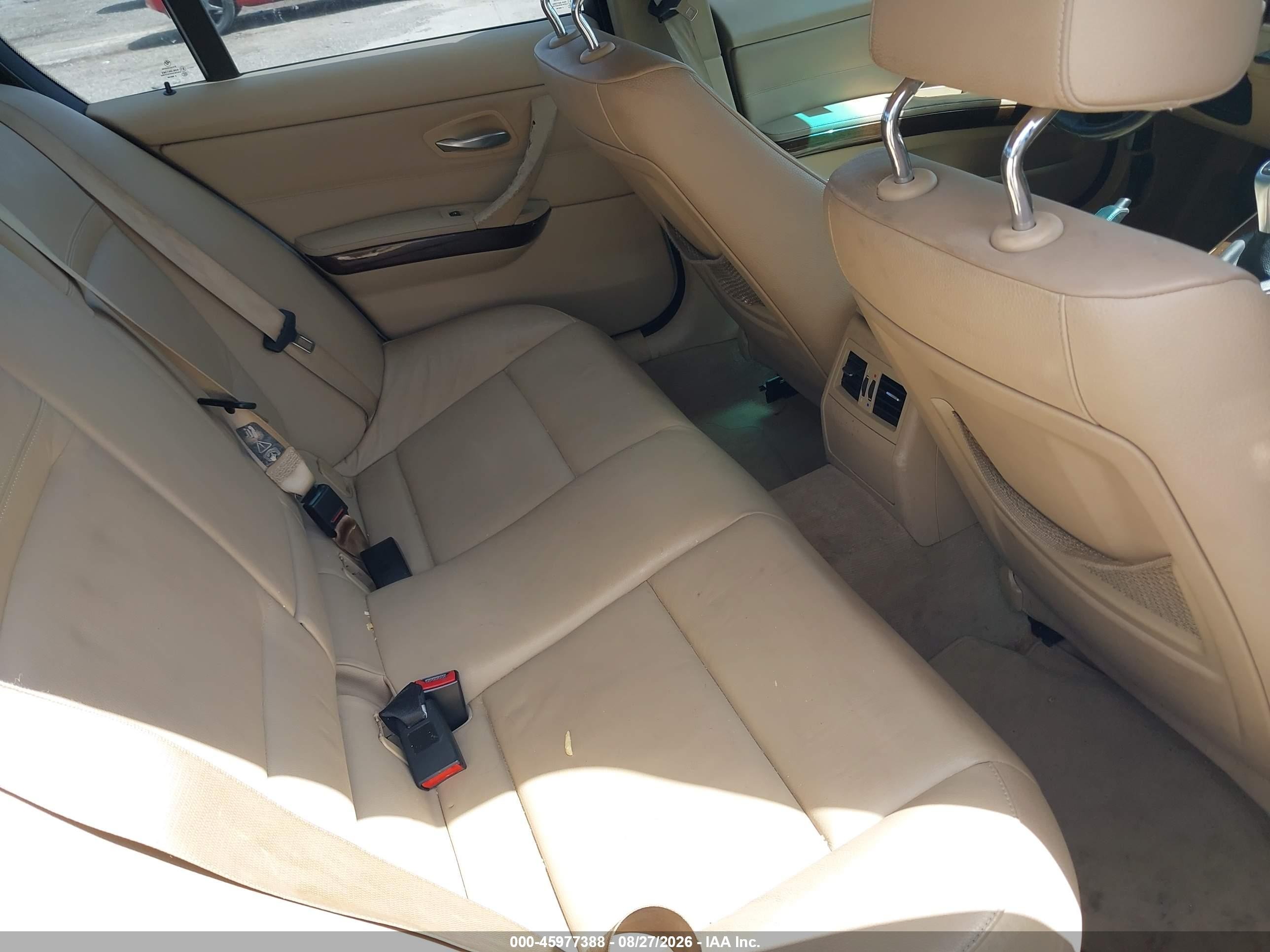 2009 Bmw 328i Xdrive White vin: WBAPK73569A465119