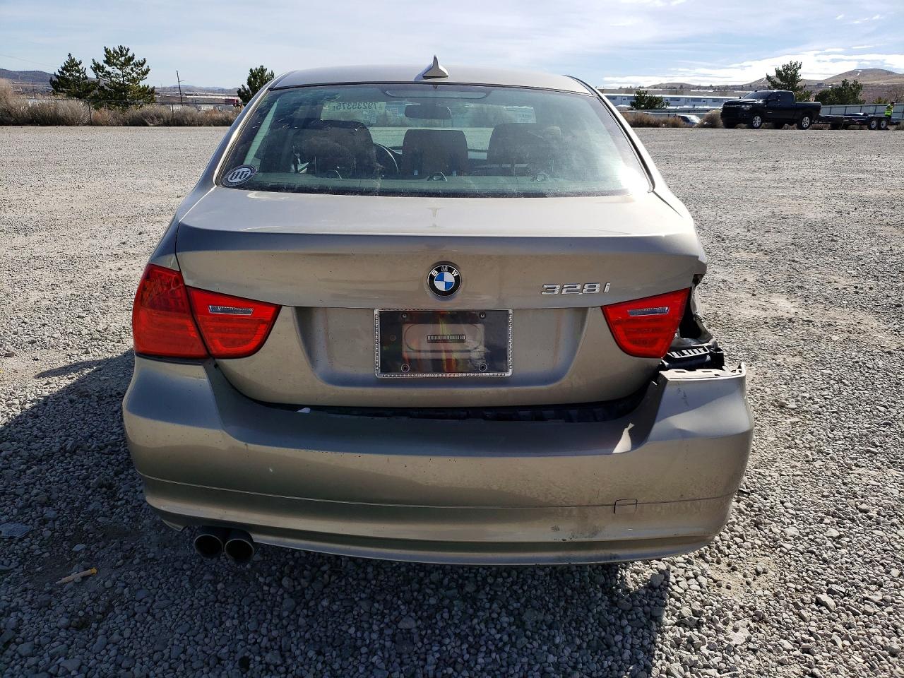 2009 Bmw 328 Xi Gold vin: WBAPK735X9A450770