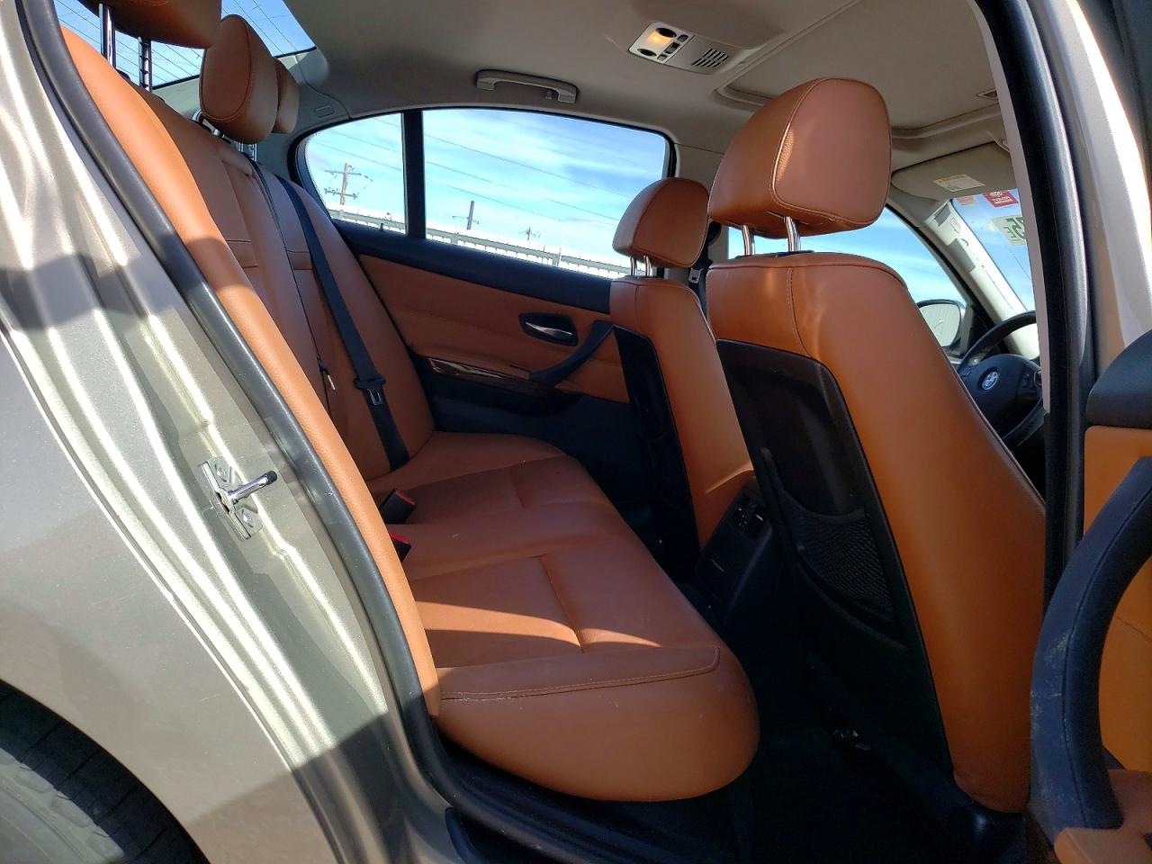 2009 Bmw 328 Xi Gold vin: WBAPK735X9A450770