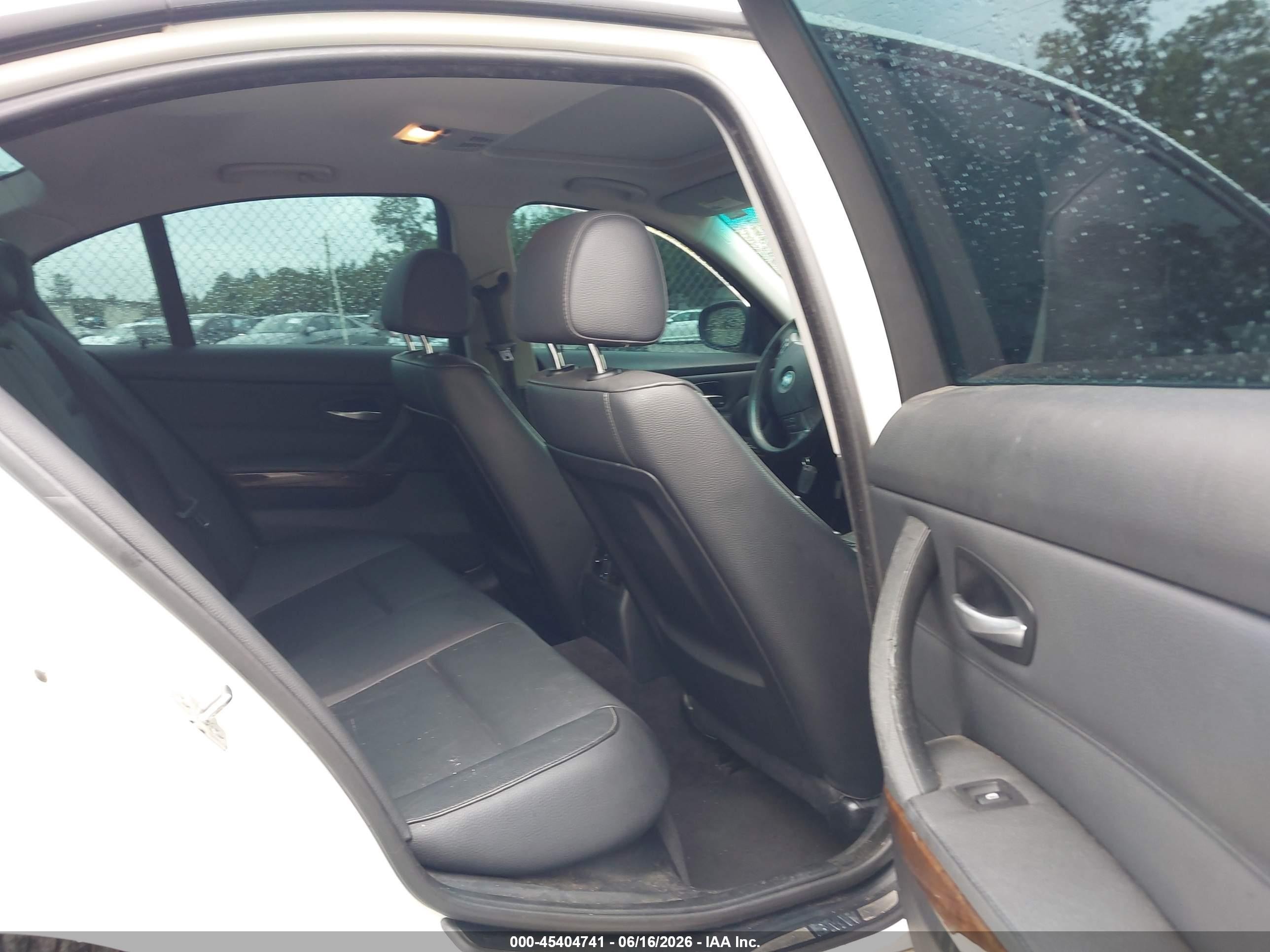 2010 Bmw 328i Xdrive White vin: WBAPK7C50AA459353