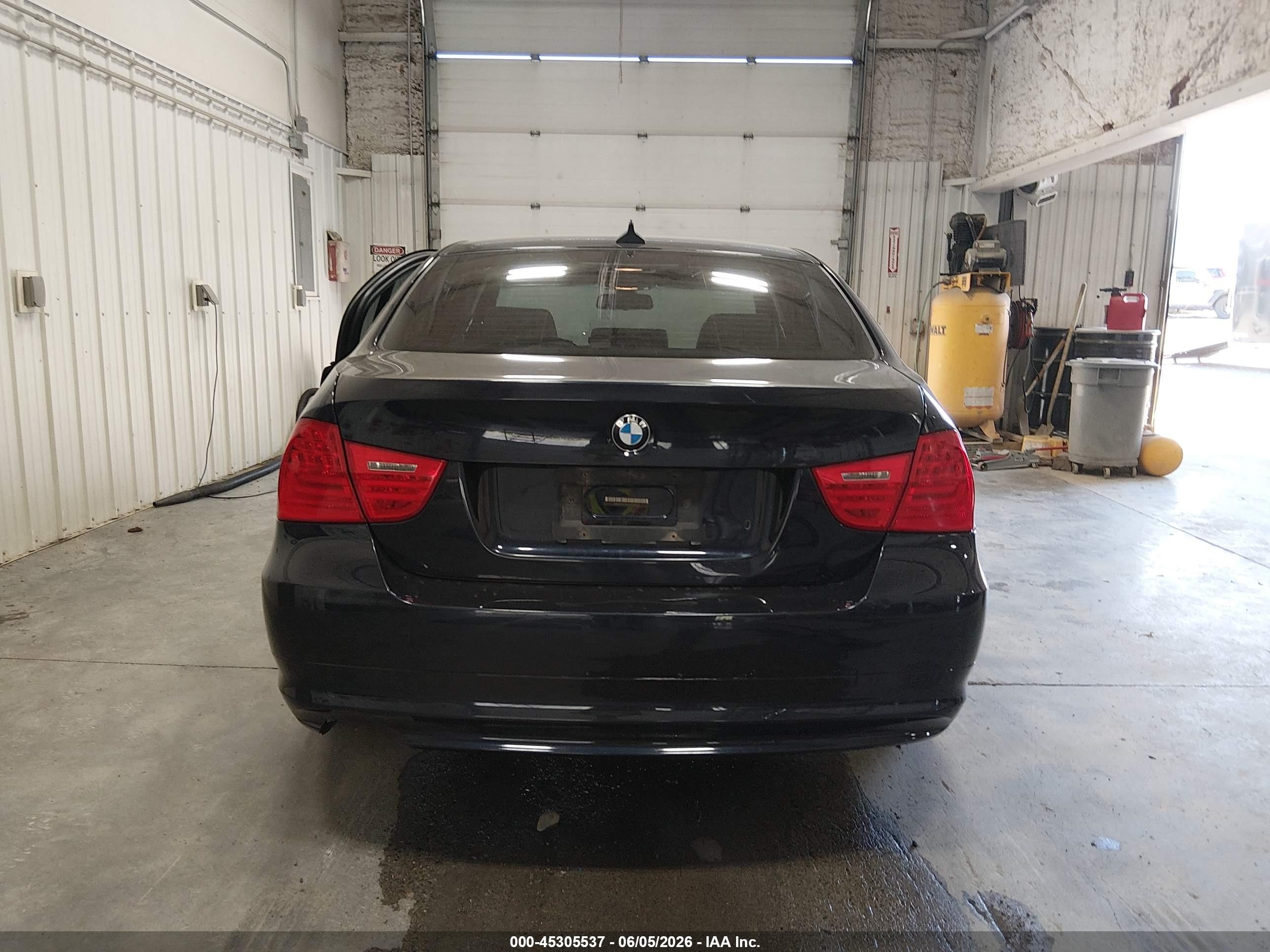 2010 Bmw 328i Xdrive Синий vin: WBAPK7C50AA460468