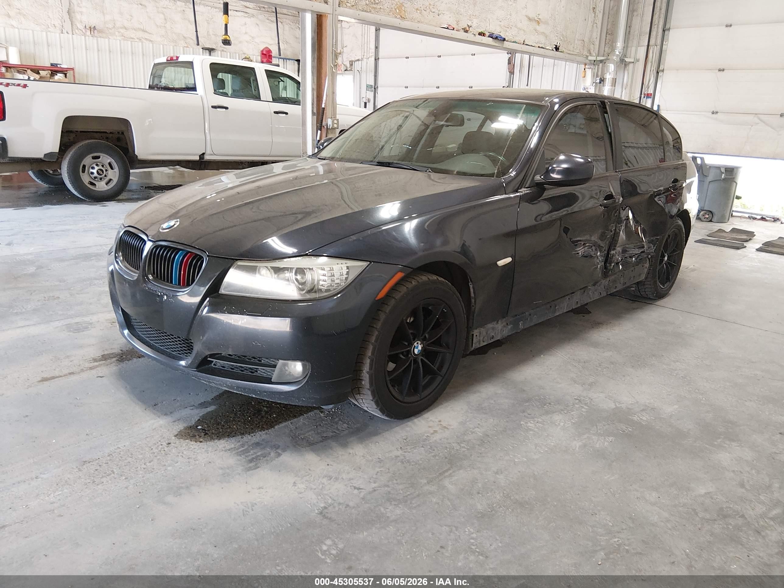 2010 Bmw 328i Xdrive Синий vin: WBAPK7C50AA460468