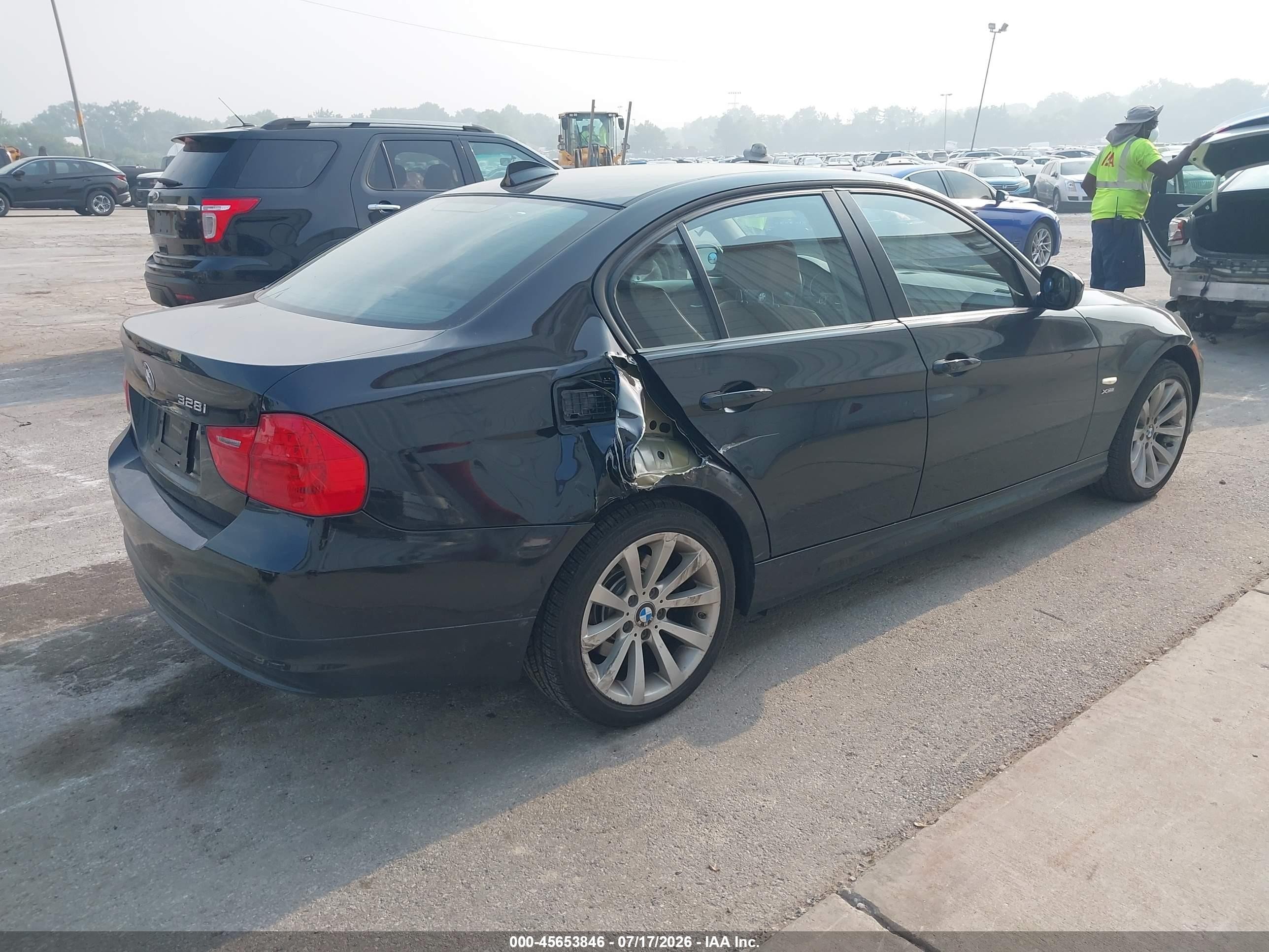 2011 Bmw 328i Xdrive Black vin: WBAPK7C50BA816368
