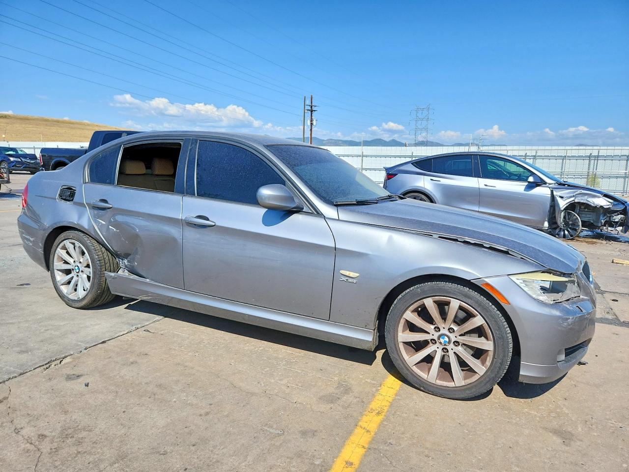 2011 Bmw 328 Xi Gray vin: WBAPK7C50BA821151