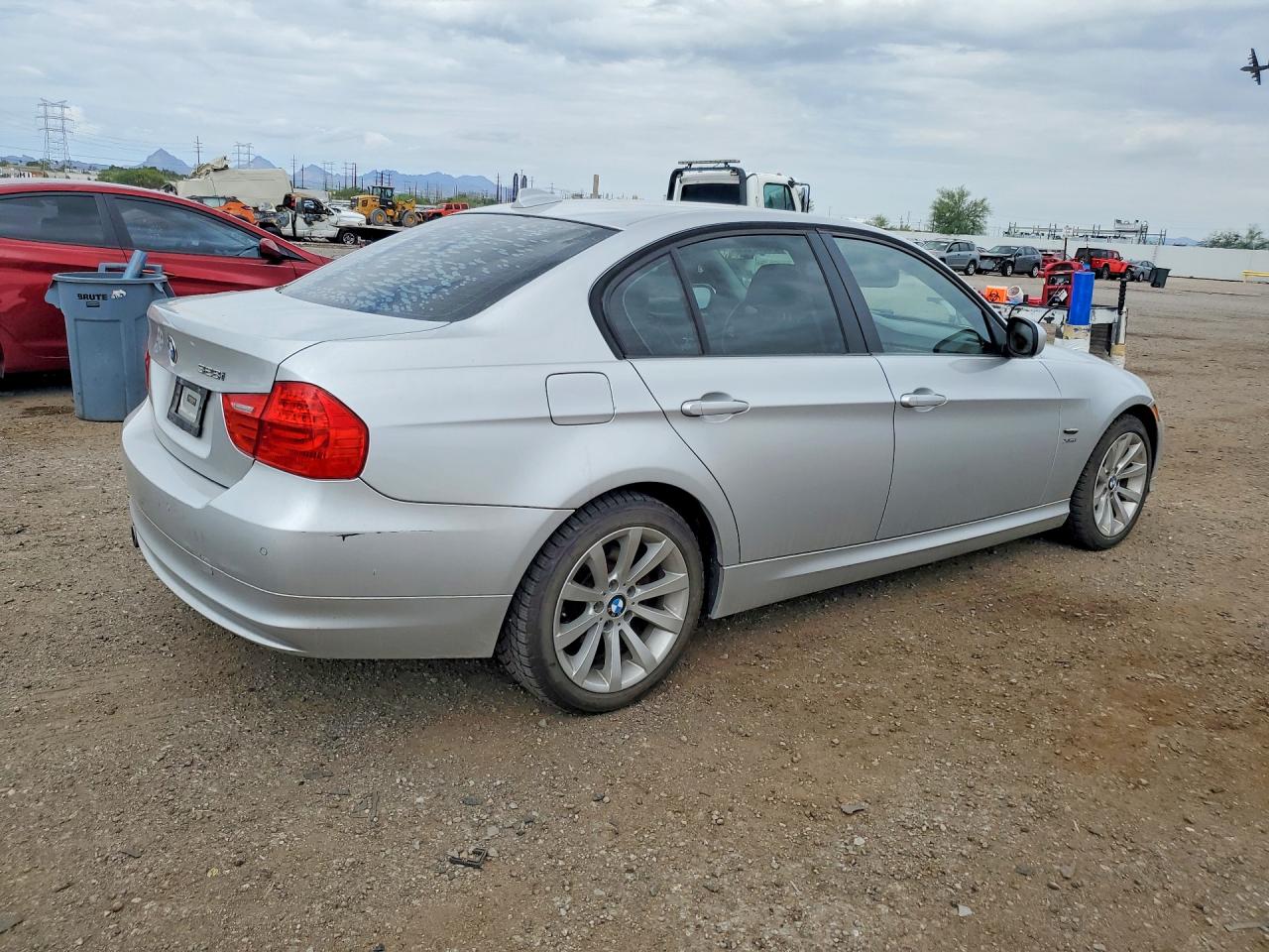 2011 Bmw 328 Xi Silver vin: WBAPK7C50BF088005