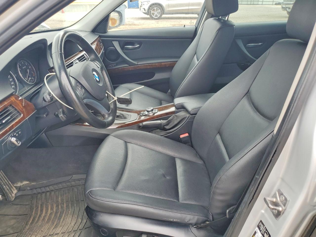 2011 Bmw 328 Xi Silver vin: WBAPK7C50BF088005